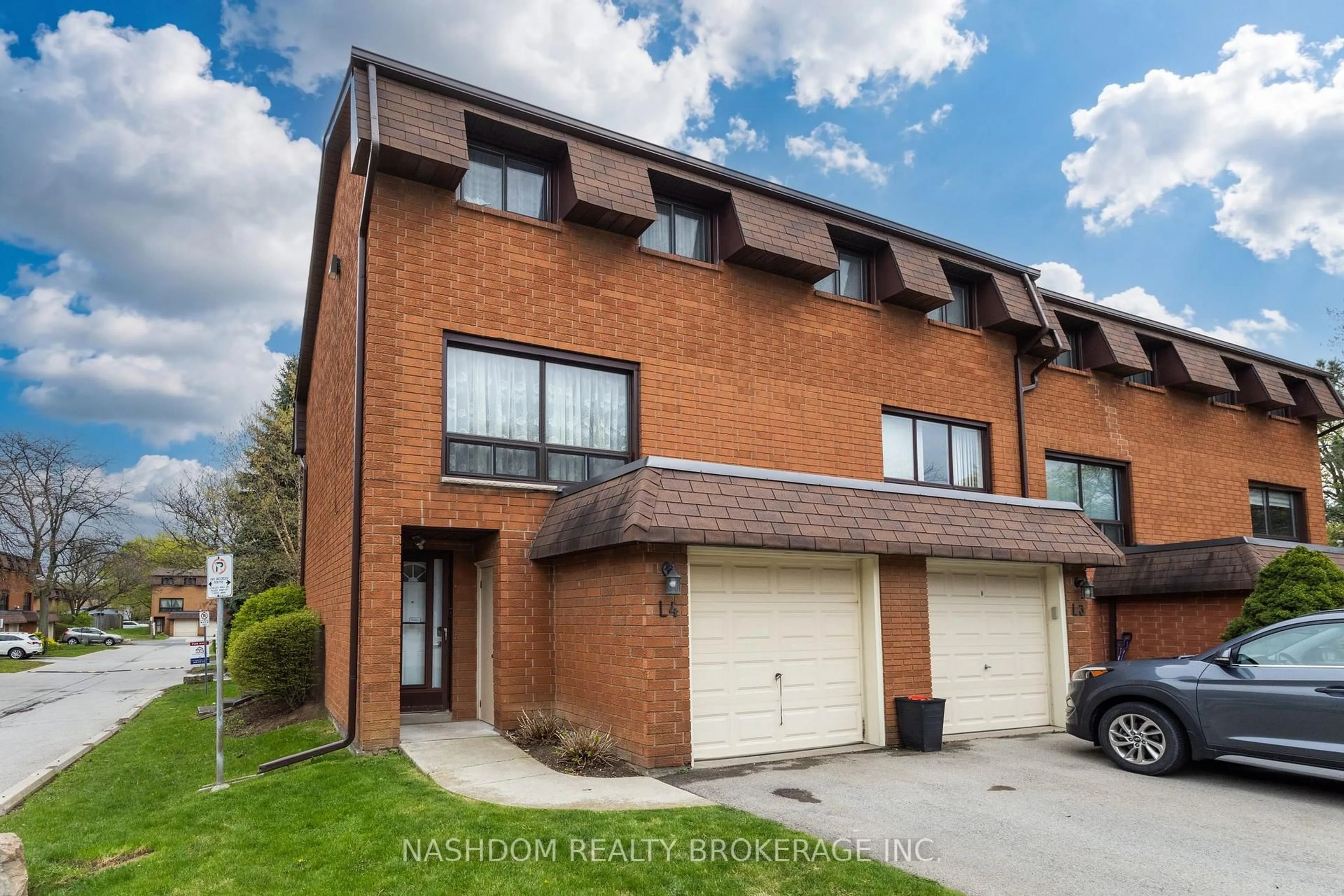 Home with brick exterior material, street for 444 Stone Church Rd #L4, Hamilton Ontario L9B 1R1