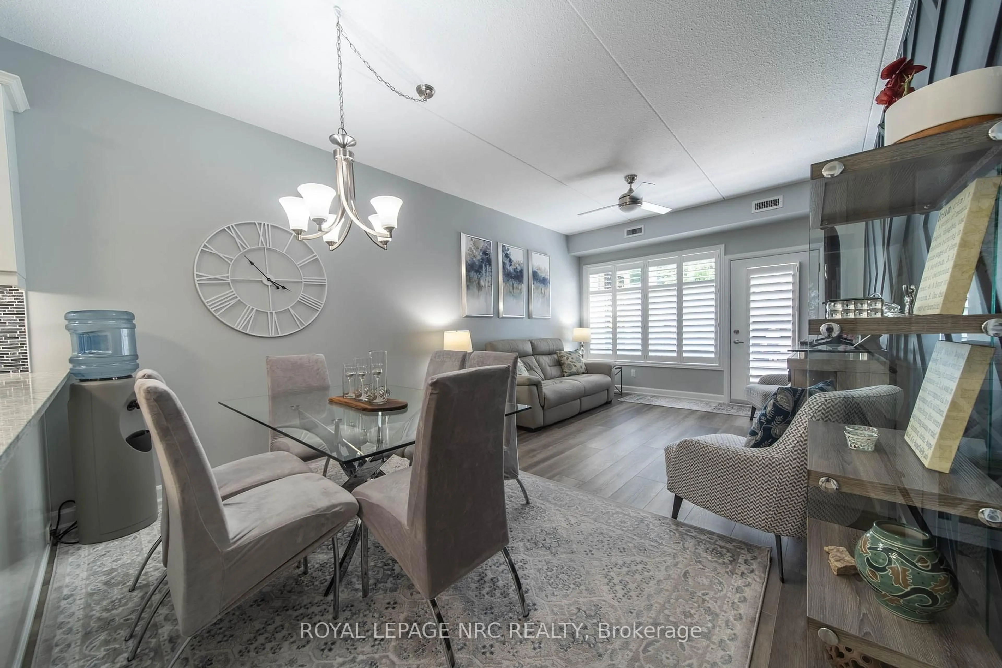 Living room with furniture, unknown for 4644 Pettit Ave #102, Niagara Falls Ontario L2E 0B4