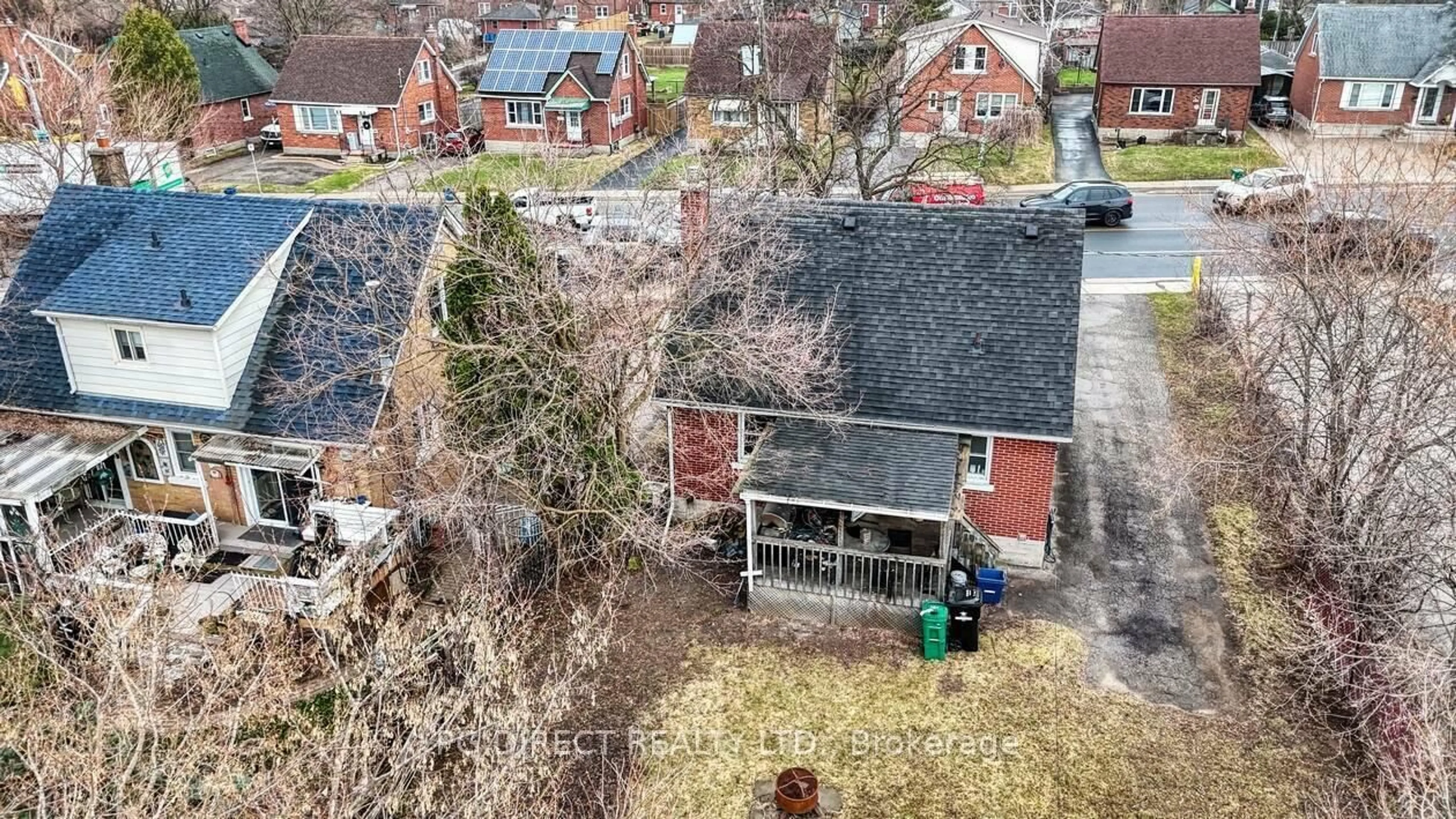 A pic from outside/outdoor area/front of a property/back of a property/a pic from drone, city buildings view from balcony for 36 Edna St, Kitchener Ontario N2H 2E3