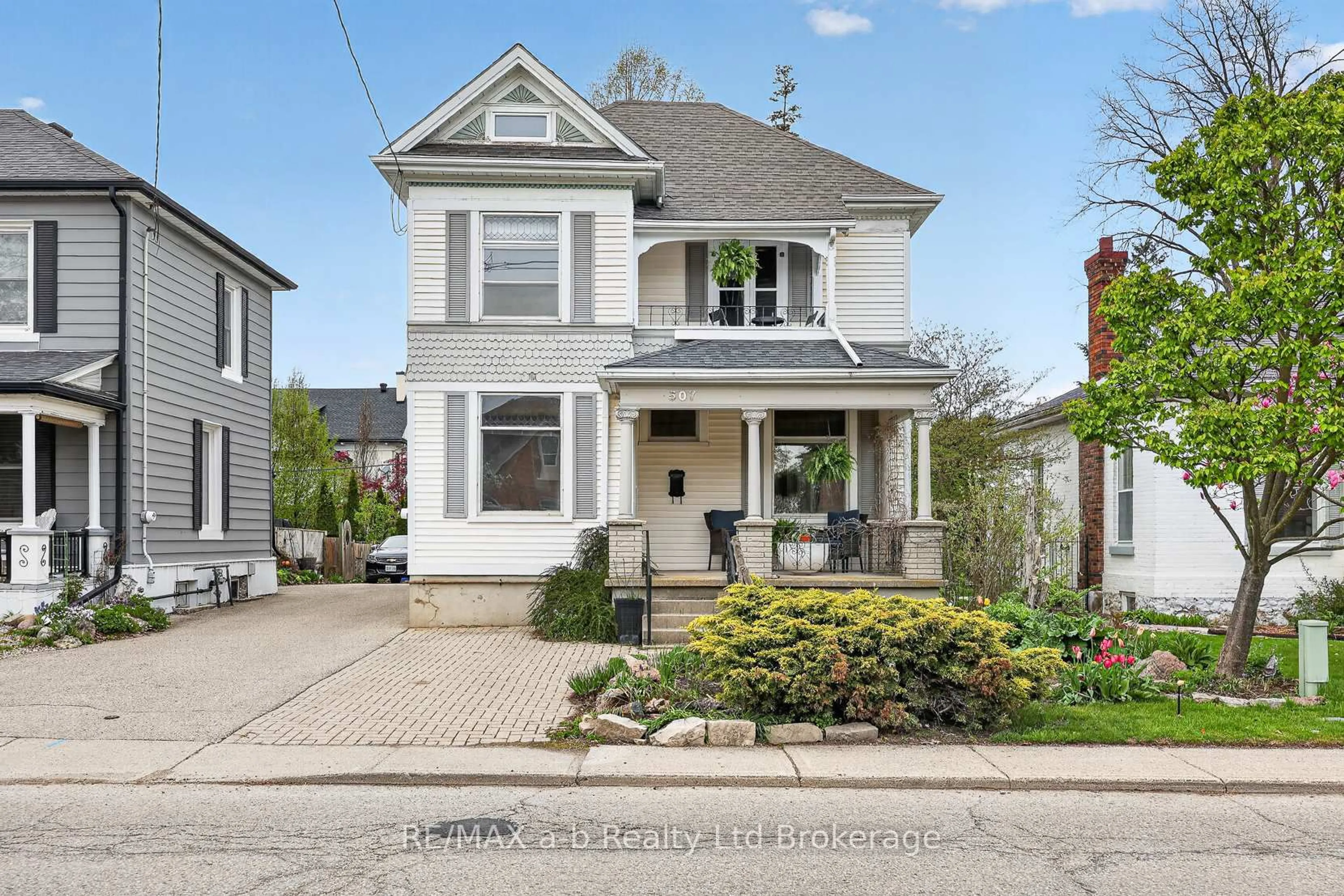 Home with brick exterior material, street for 507 Princess St, Woodstock Ontario N4S 4G8