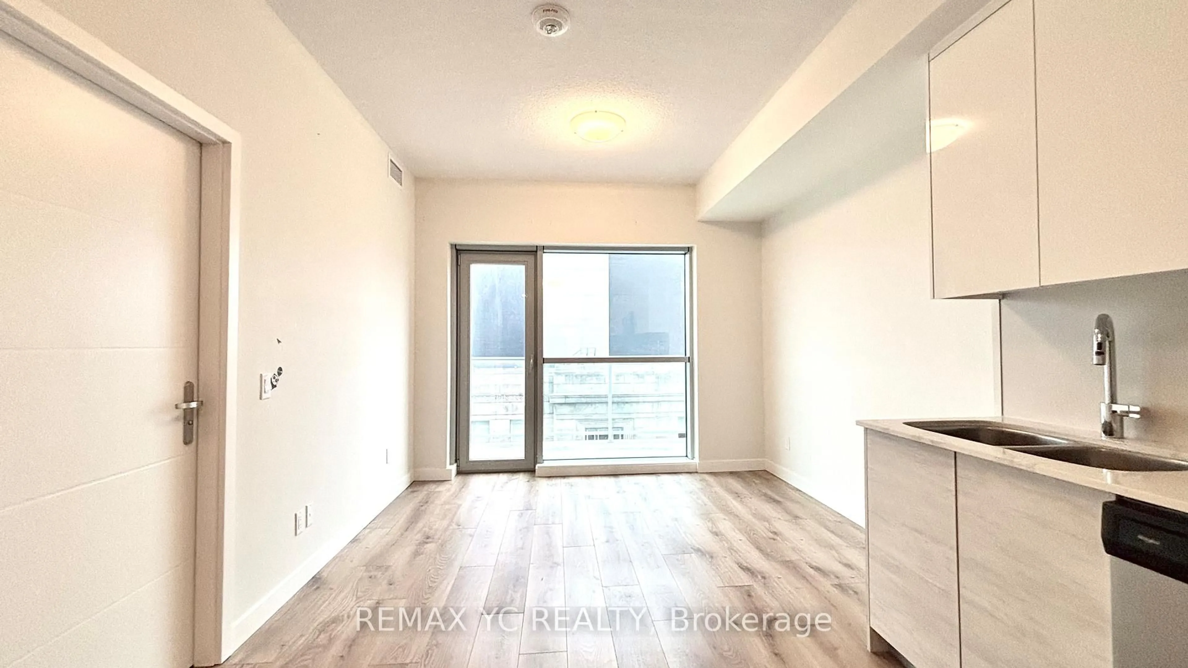 A pic of a room for 60 Frederick St #405, Kitchener Ontario N2H 0C7