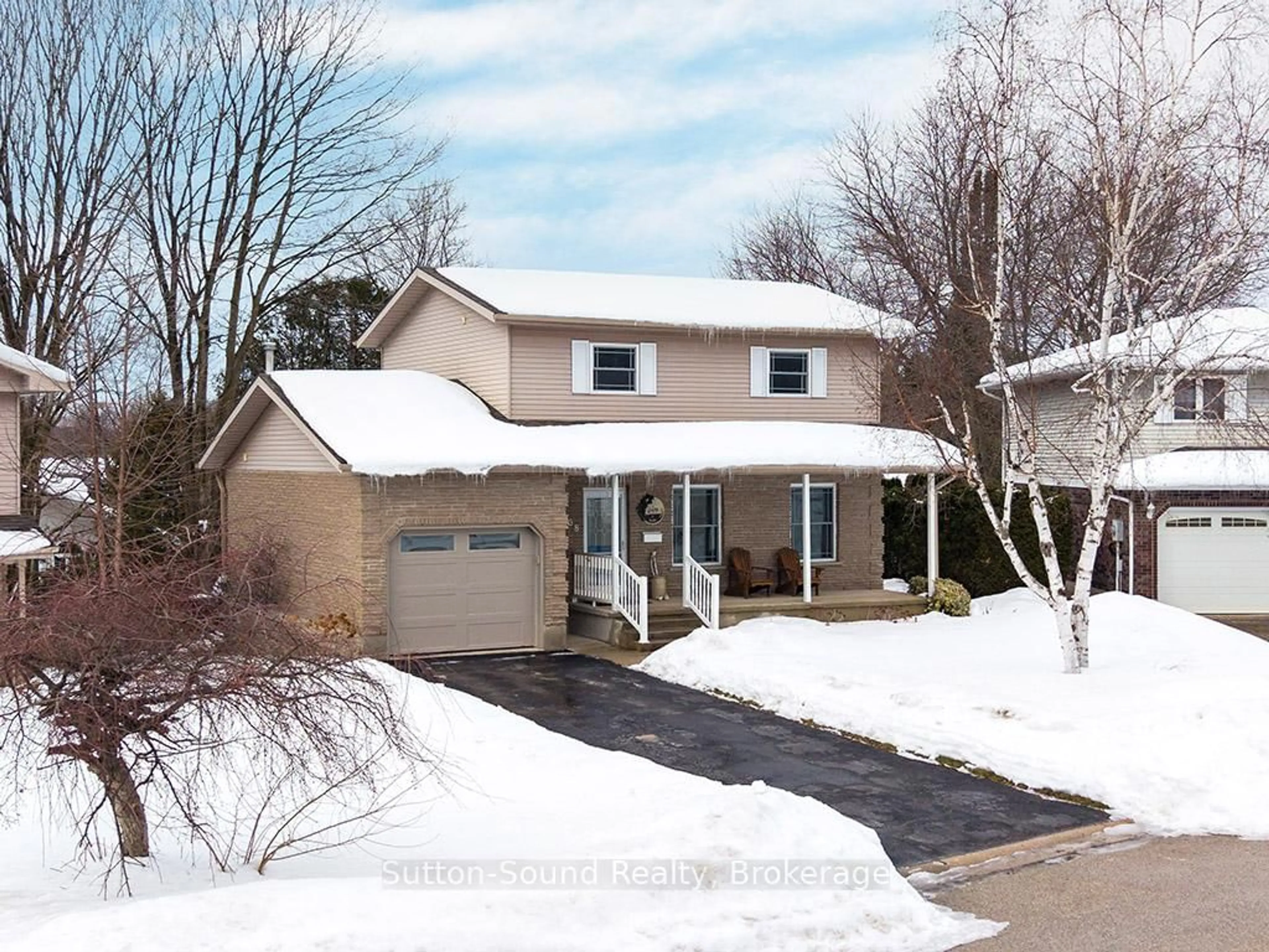 Unknown for 468 8th Ave, Owen Sound Ontario N4K 6S8