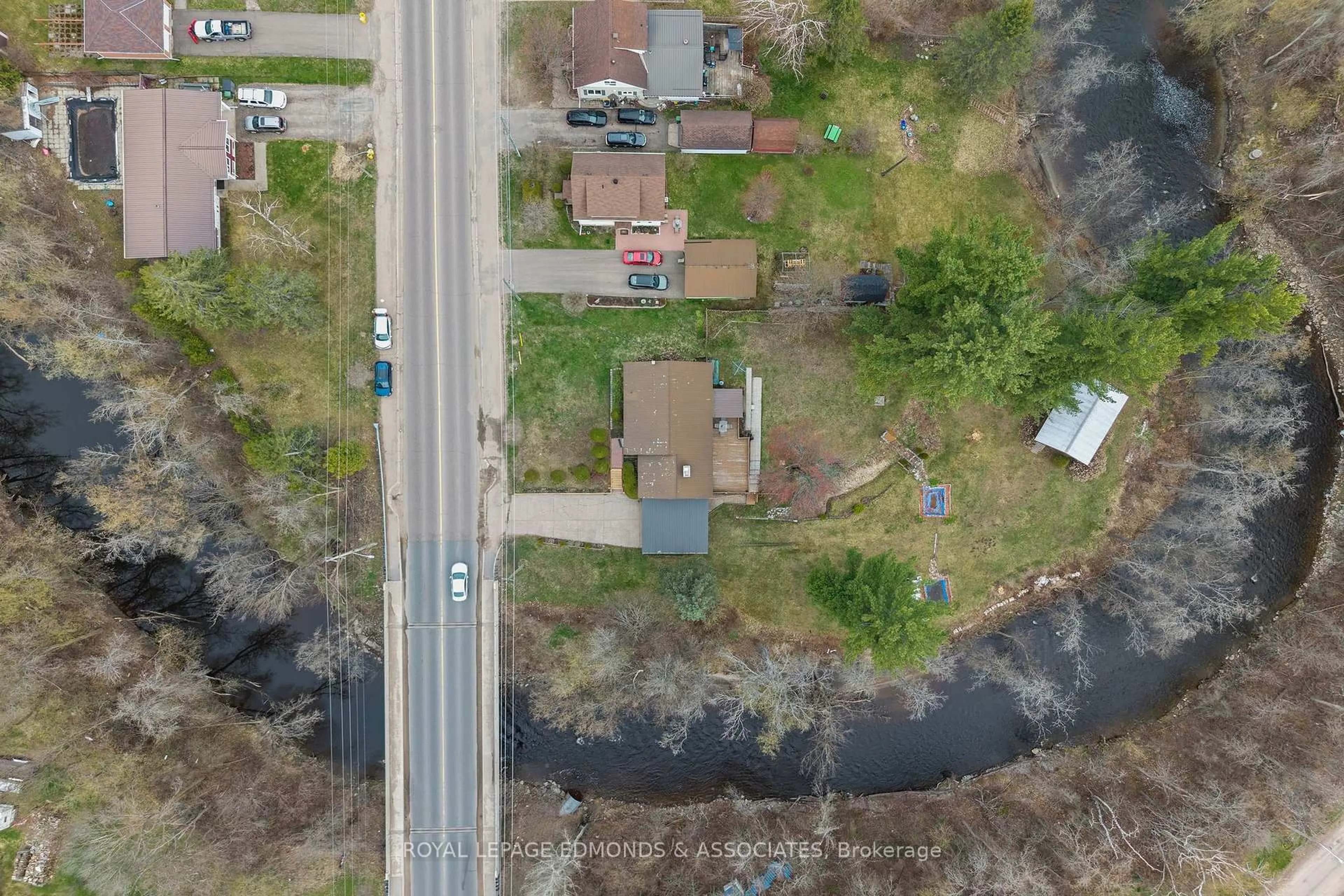 A pic from outside/outdoor area/front of a property/back of a property/a pic from drone, water/lake/river/ocean view for 499 Boundary Rd, Pembroke Ontario K8A 6L7