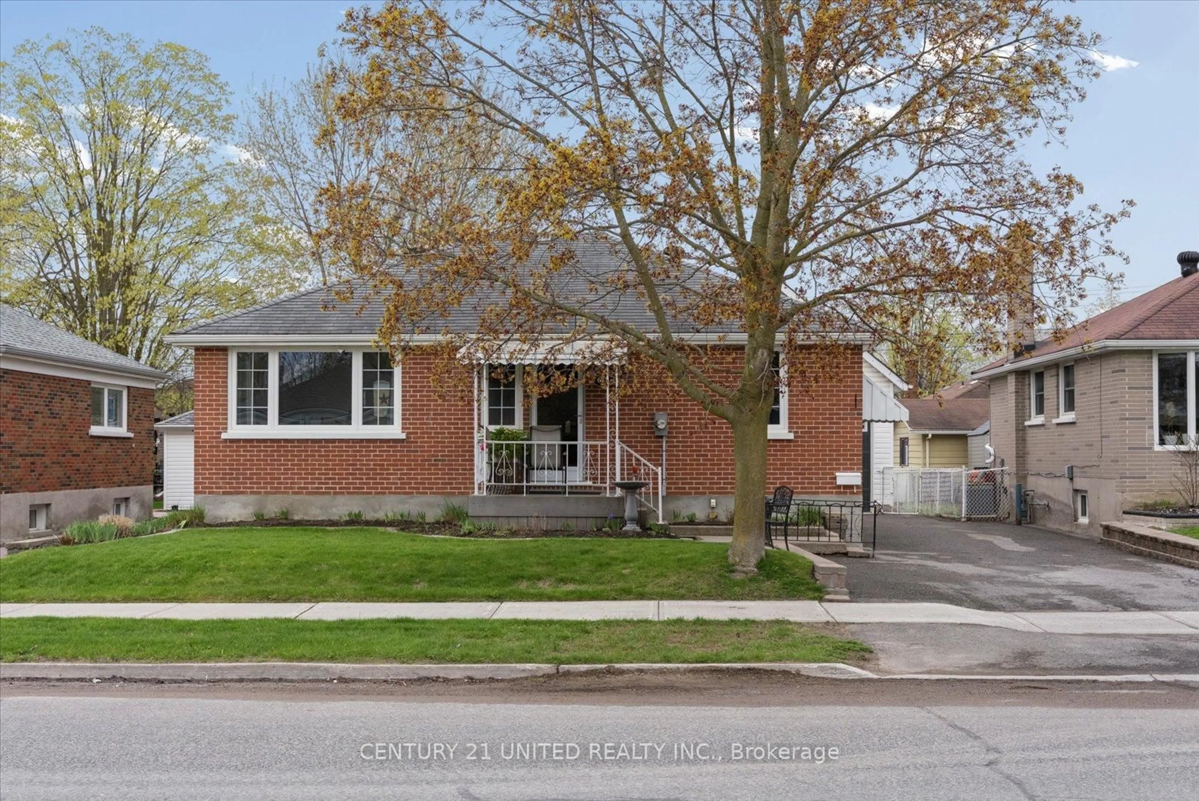Home with brick exterior material, street for 679 Bellaire St, Peterborough Ontario K9J 3Y5
