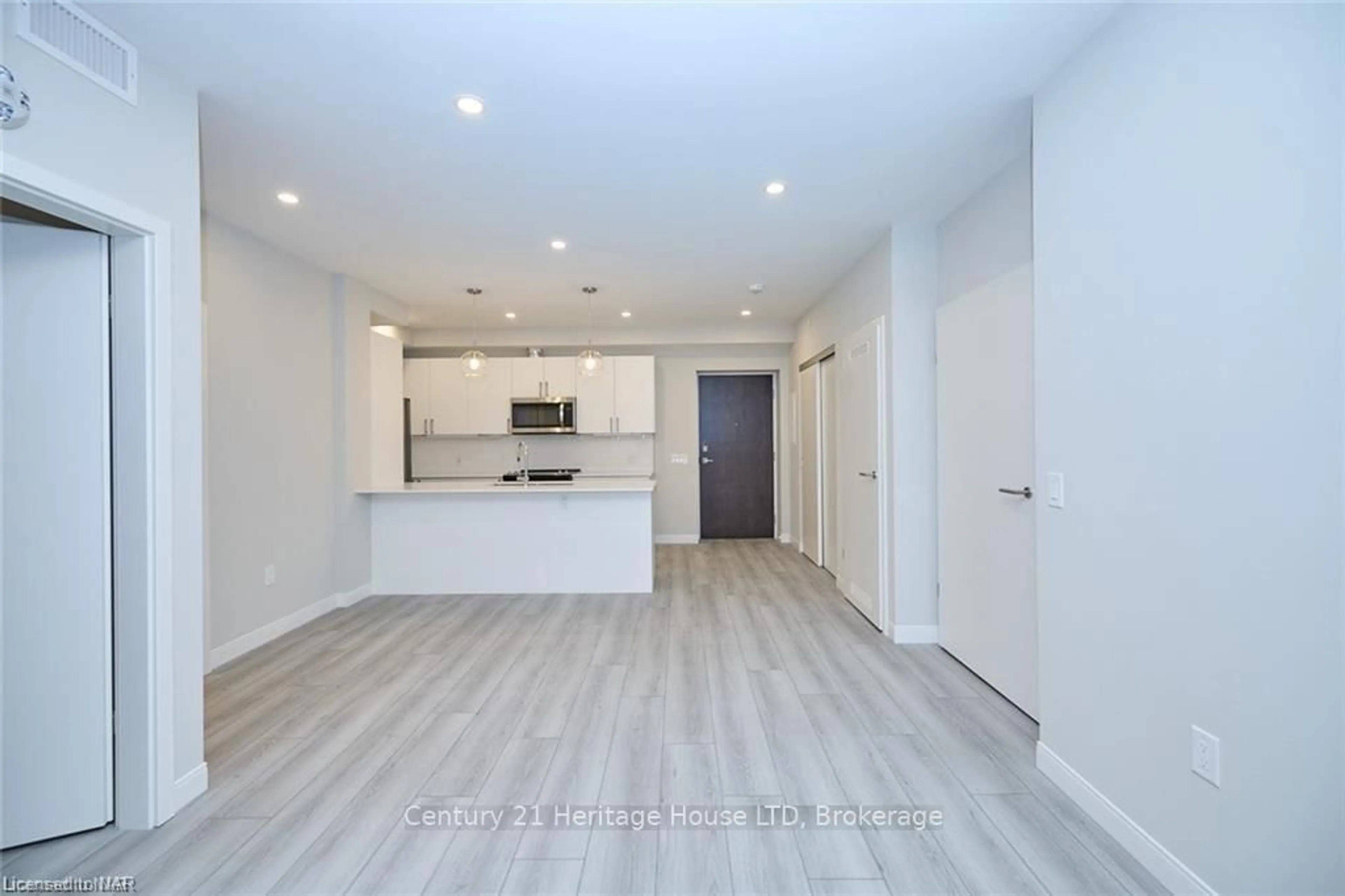 A pic of a room for 118 West St #704, Port Colborne Ontario L3K 4E6