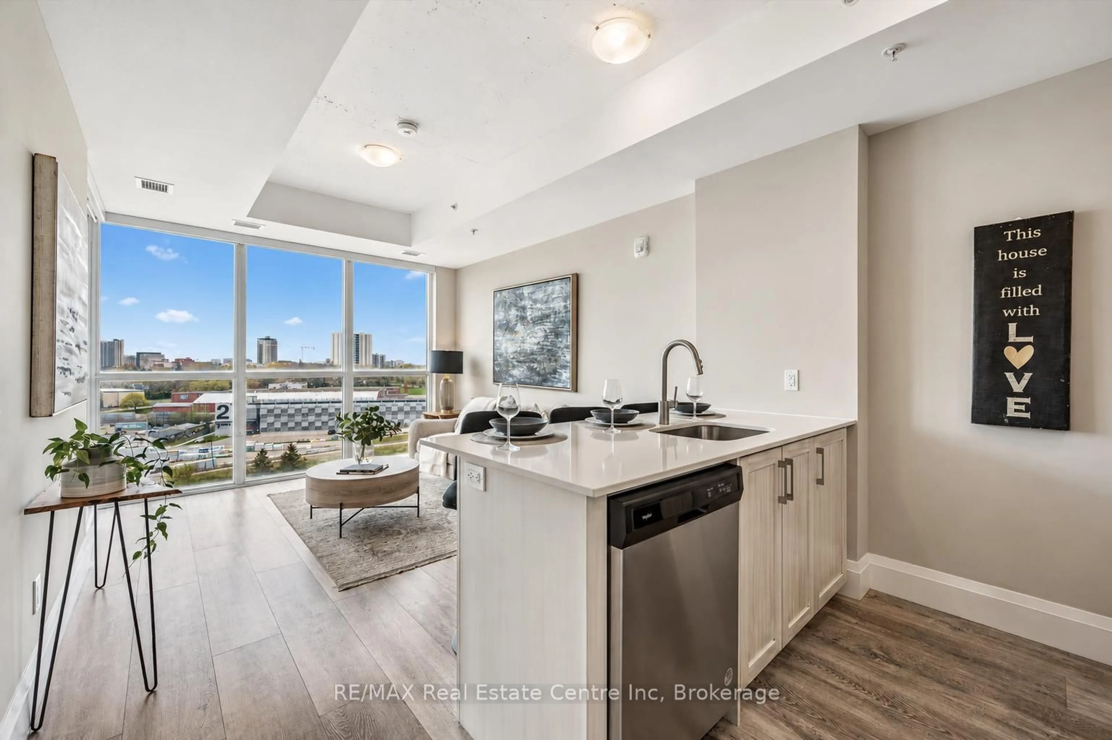 Open concept kitchen, unknown for 108 Garment St #1209, Kitchener Ontario N2G 0E2