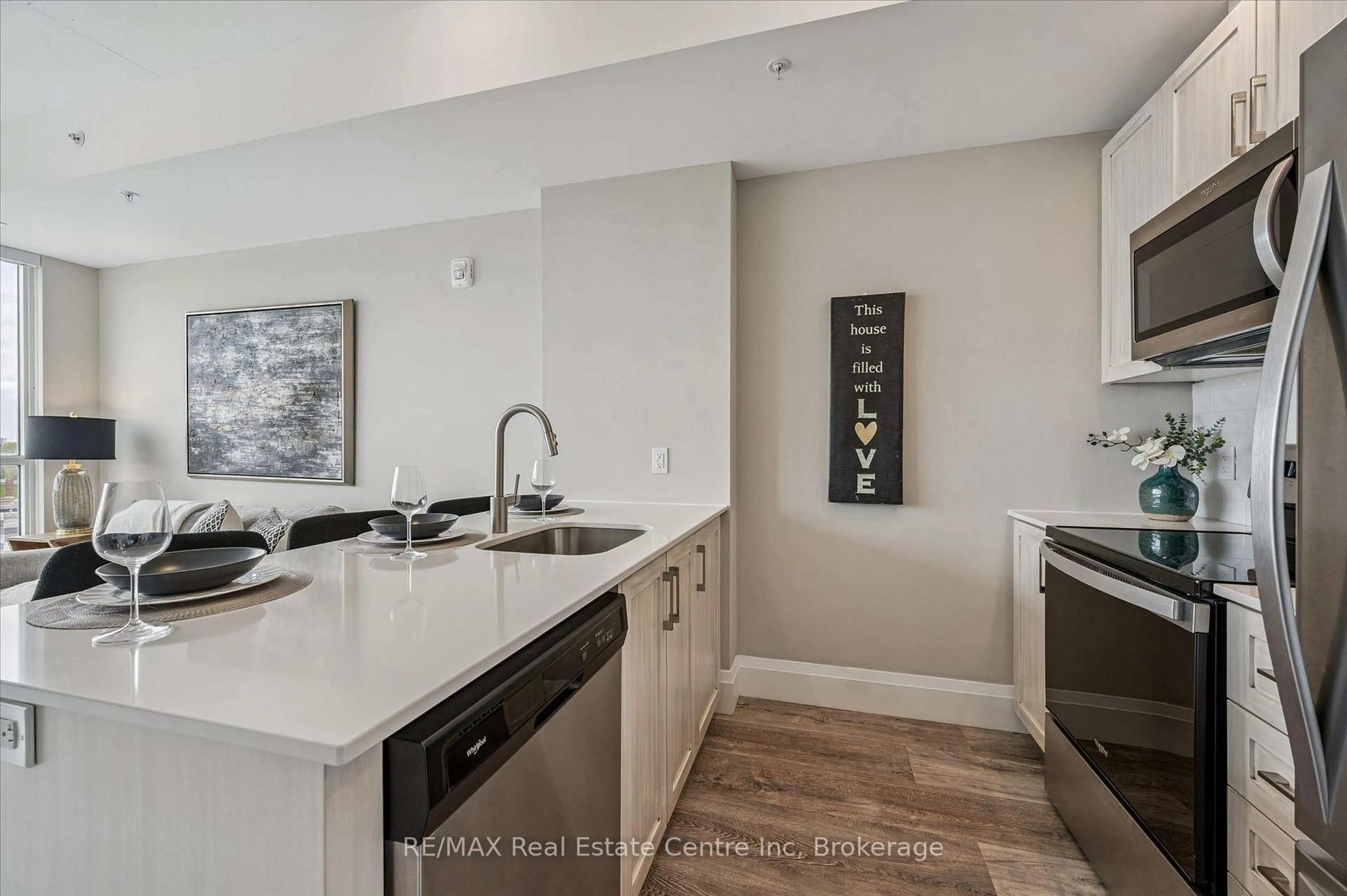 Open concept kitchen, unknown for 108 Garment St #1209, Kitchener Ontario N2G 0E2