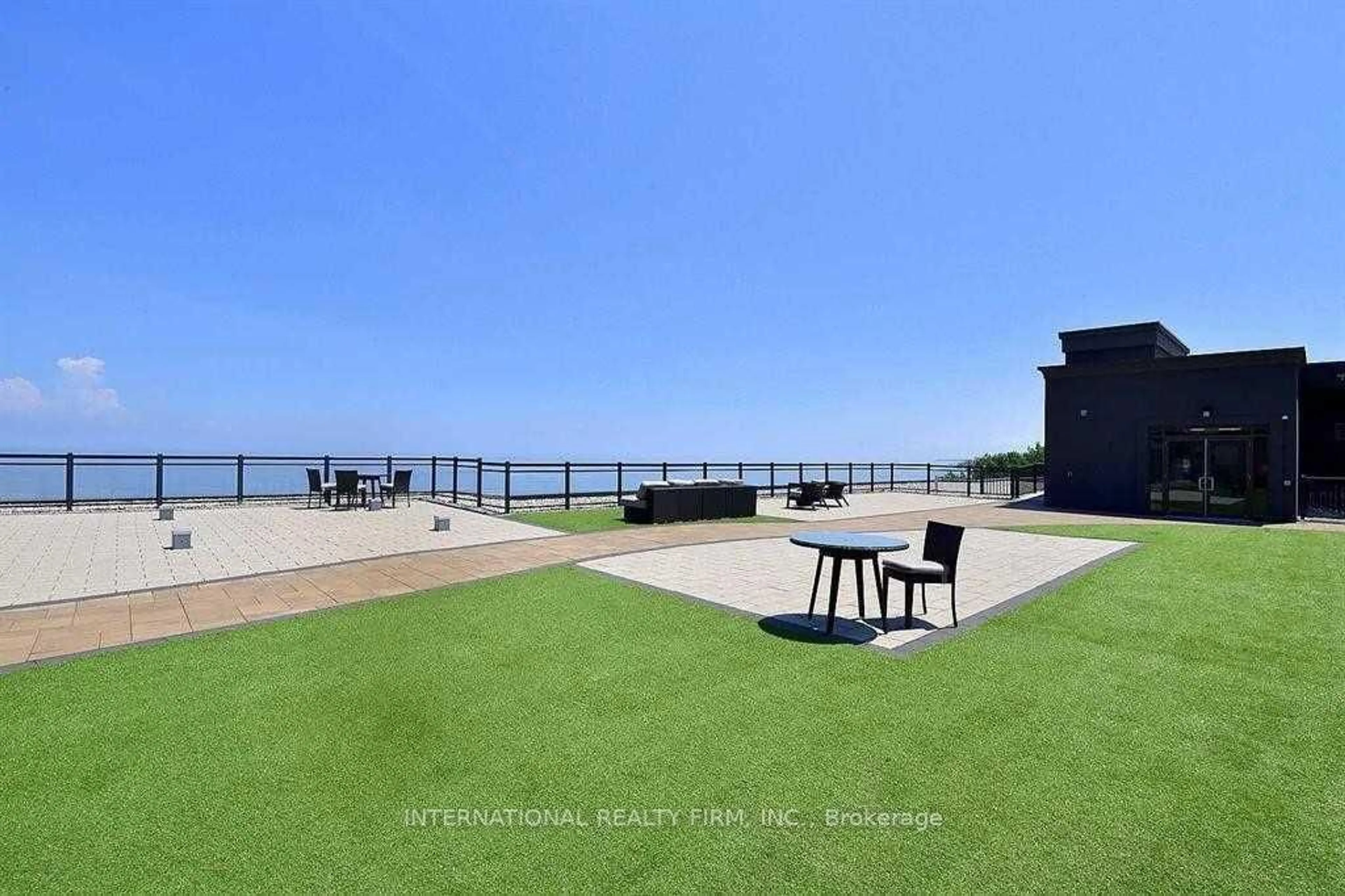 Patio, water/lake/river/ocean view for 35 Southshore Cres #233, Hamilton Ontario L8E 0J2
