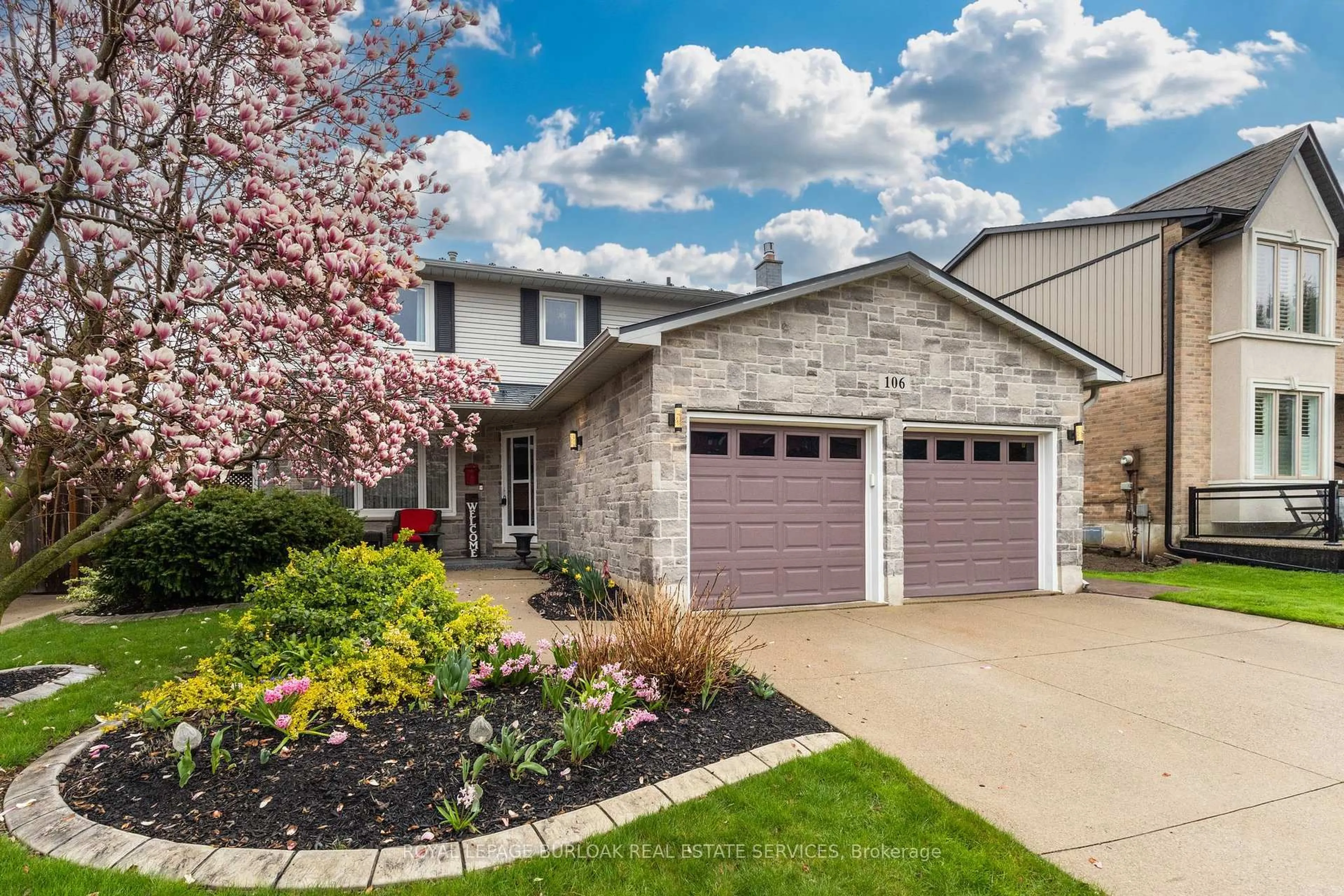 Home with brick exterior material, street for 106 Maple Dr, Hamilton Ontario L8G 4S4
