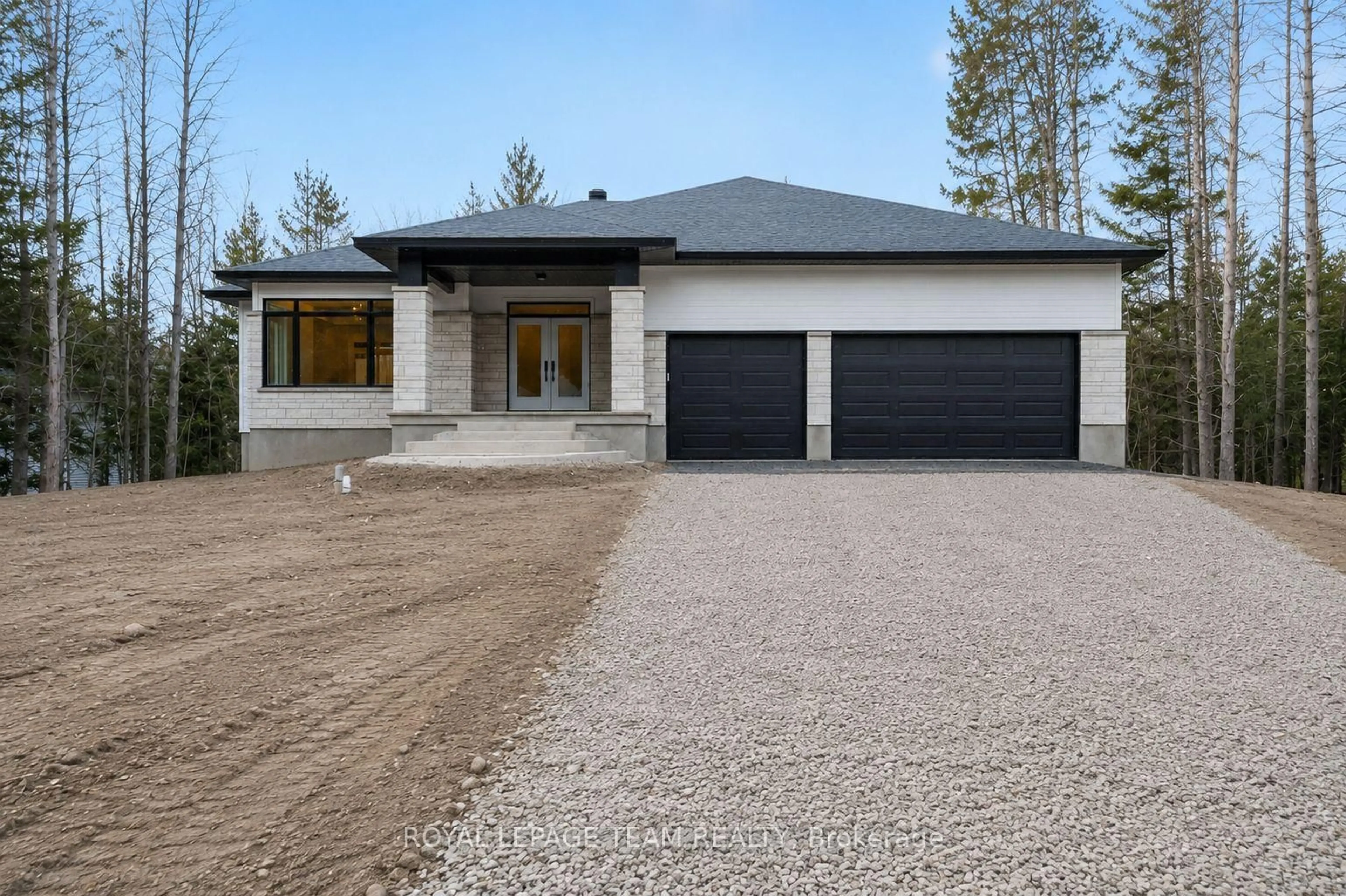 Unknown for 63 Hogan Dr, McNab/Braeside Ontario K7S 0L1