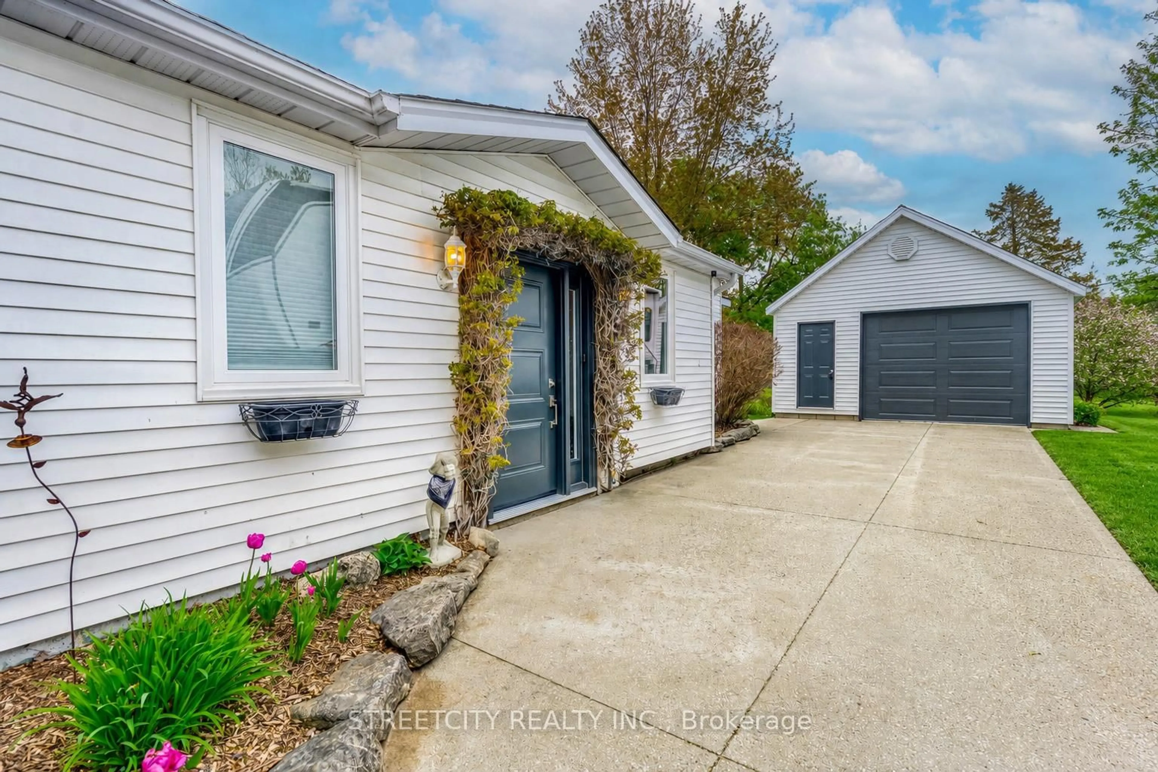 A pic from outside/outdoor area/front of a property/back of a property/a pic from drone, street for 4332 Petrolia Line, Enniskillen Ontario N0N 1R0