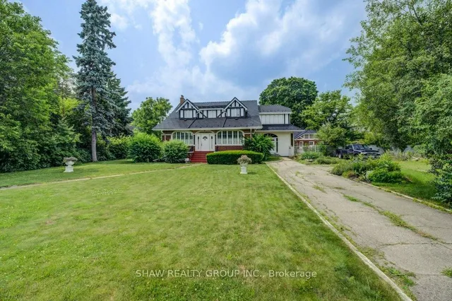 2032 Coronation Blvd, Cambridge 2