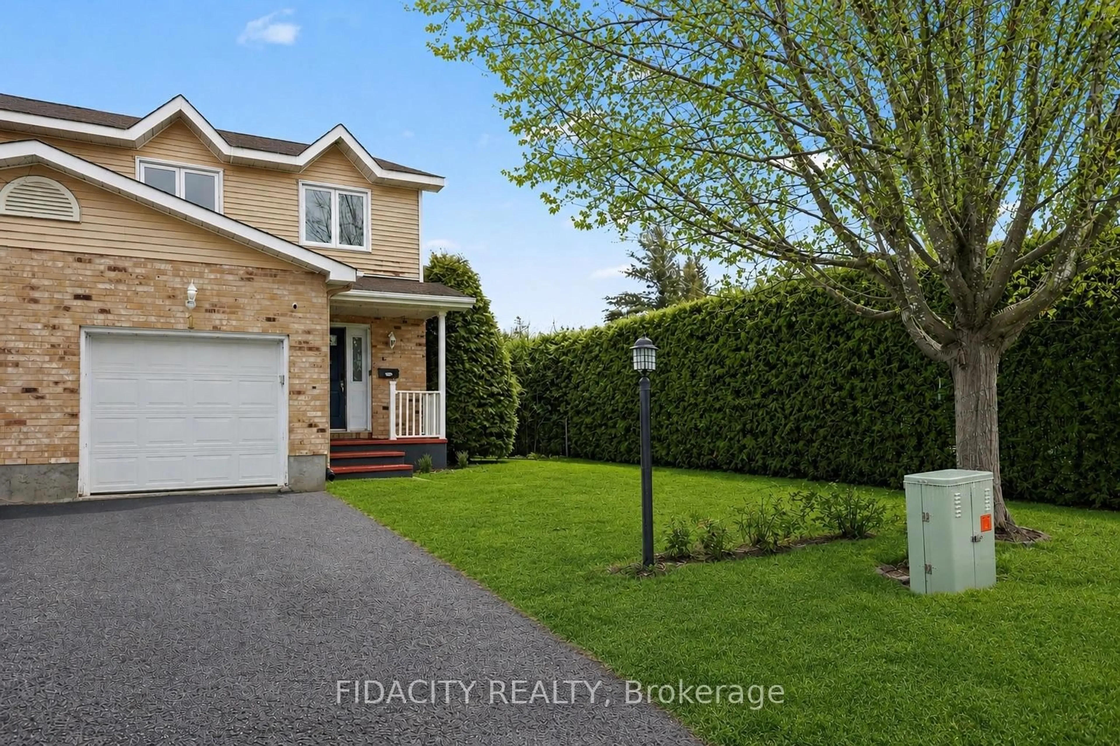 A pic from outside/outdoor area/front of a property/back of a property/a pic from drone, street for 1 Kathleen Cres, Ottawa Ontario K2S 1L6
