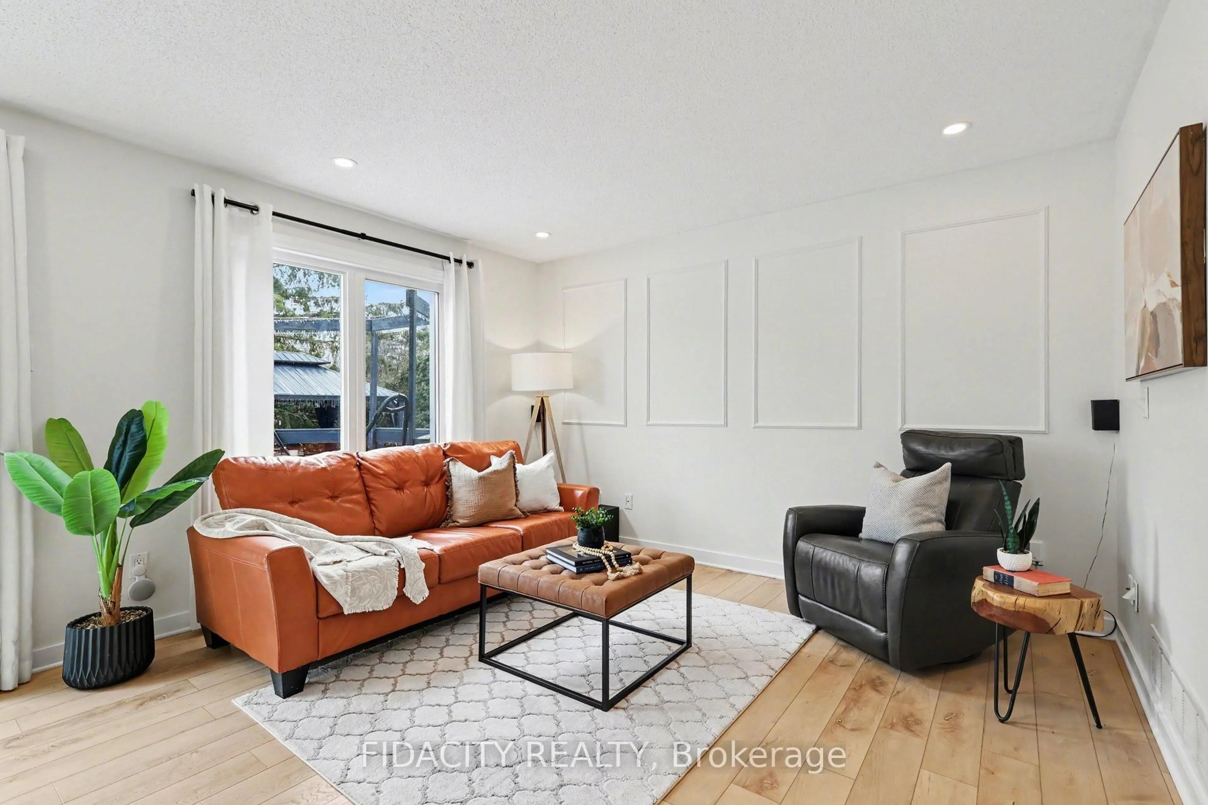Living room with furniture, unknown for 1 Kathleen Cres, Ottawa Ontario K2S 1L6
