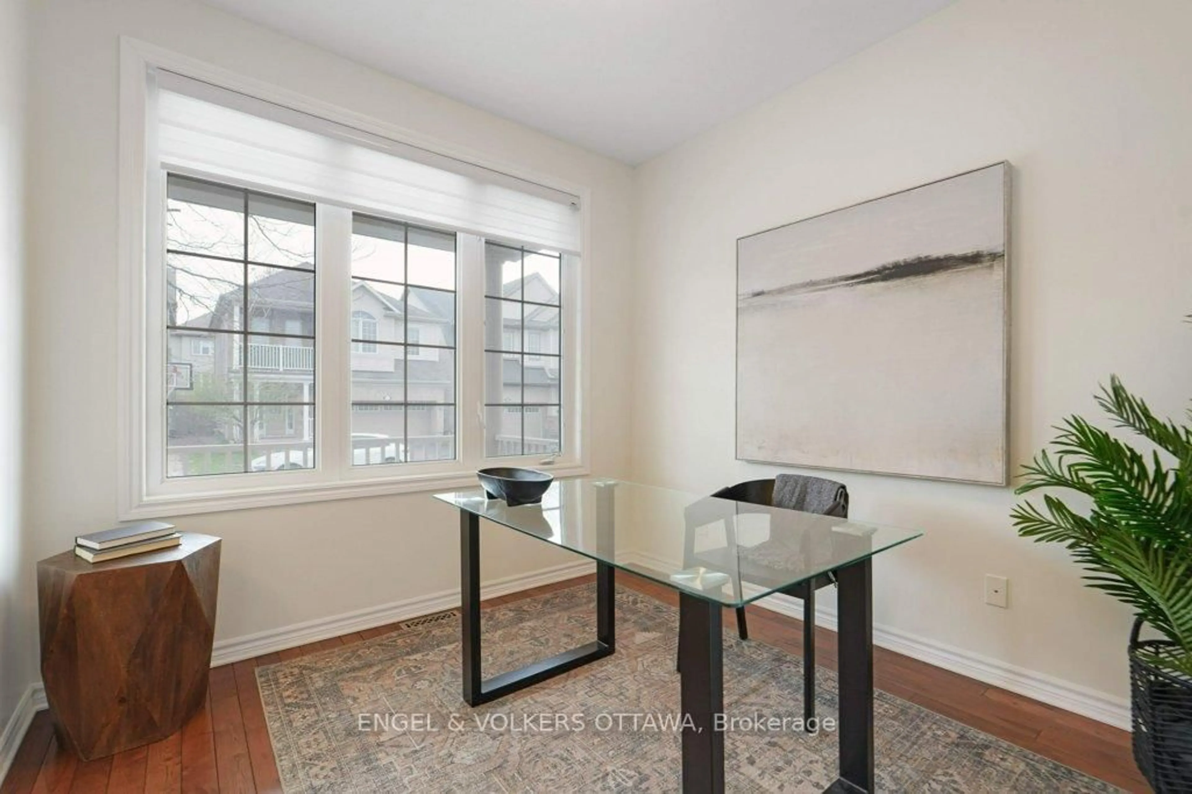 A pic of a room for 2531 Stone Cove Cres, Ottawa Ontario K2J 0T2