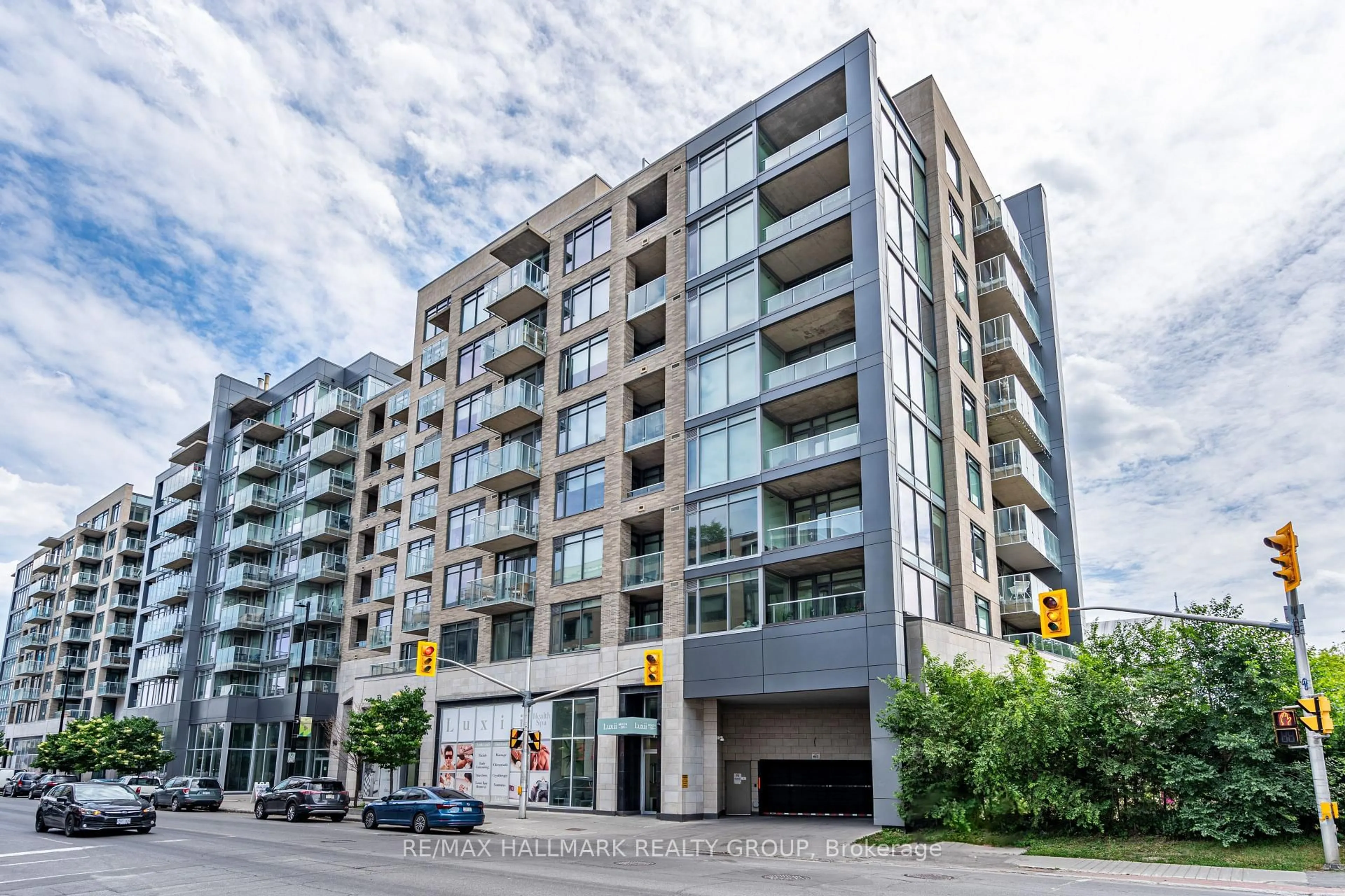 Unknown for 108 Richmond Rd #211, Ottawa Ontario K1Z 0B3