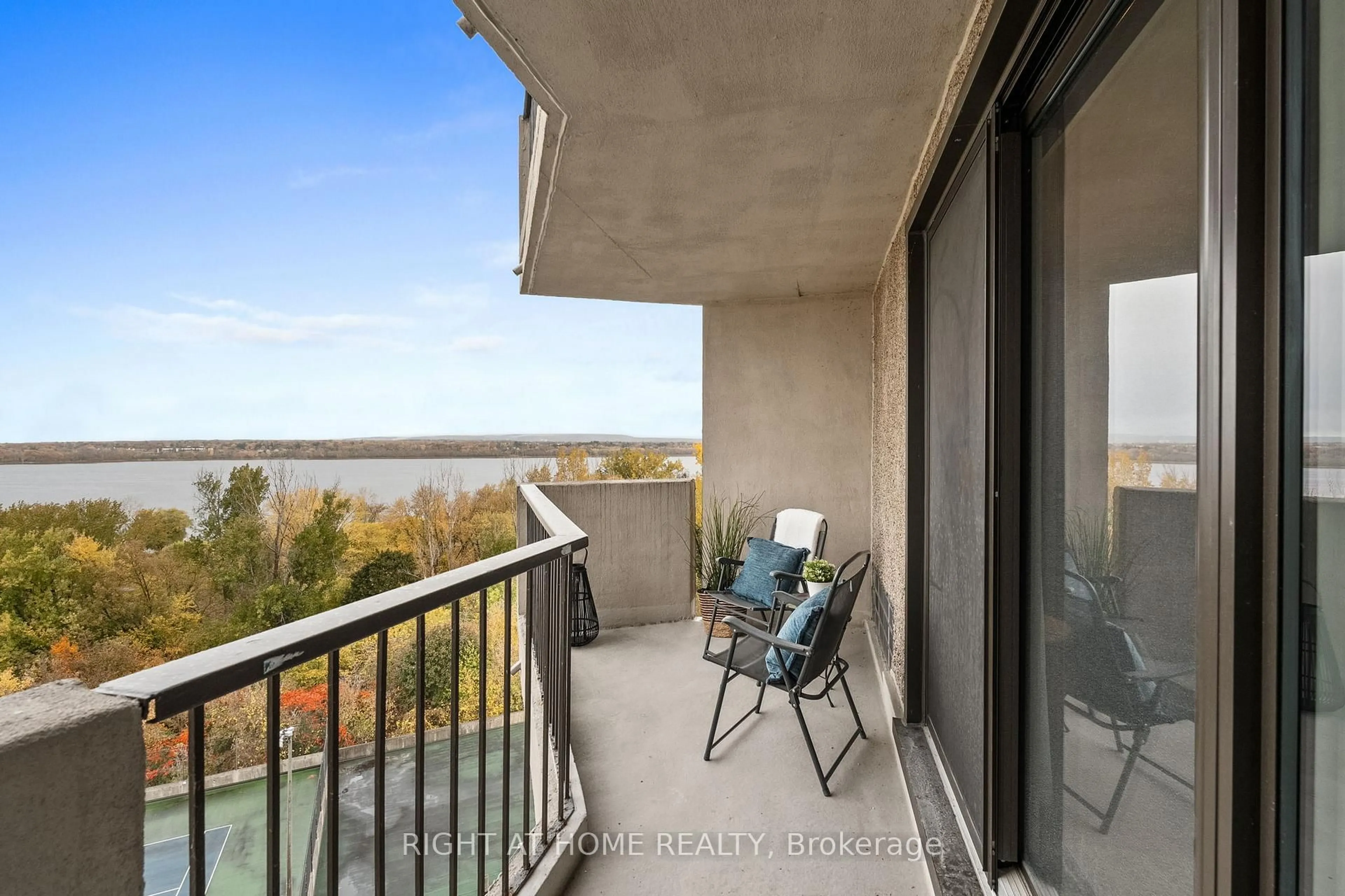 Balcony in the apartment, water/lake/river/ocean view for 1025 RICHMOND Rd #1006, Ottawa Ontario K2B 8G8