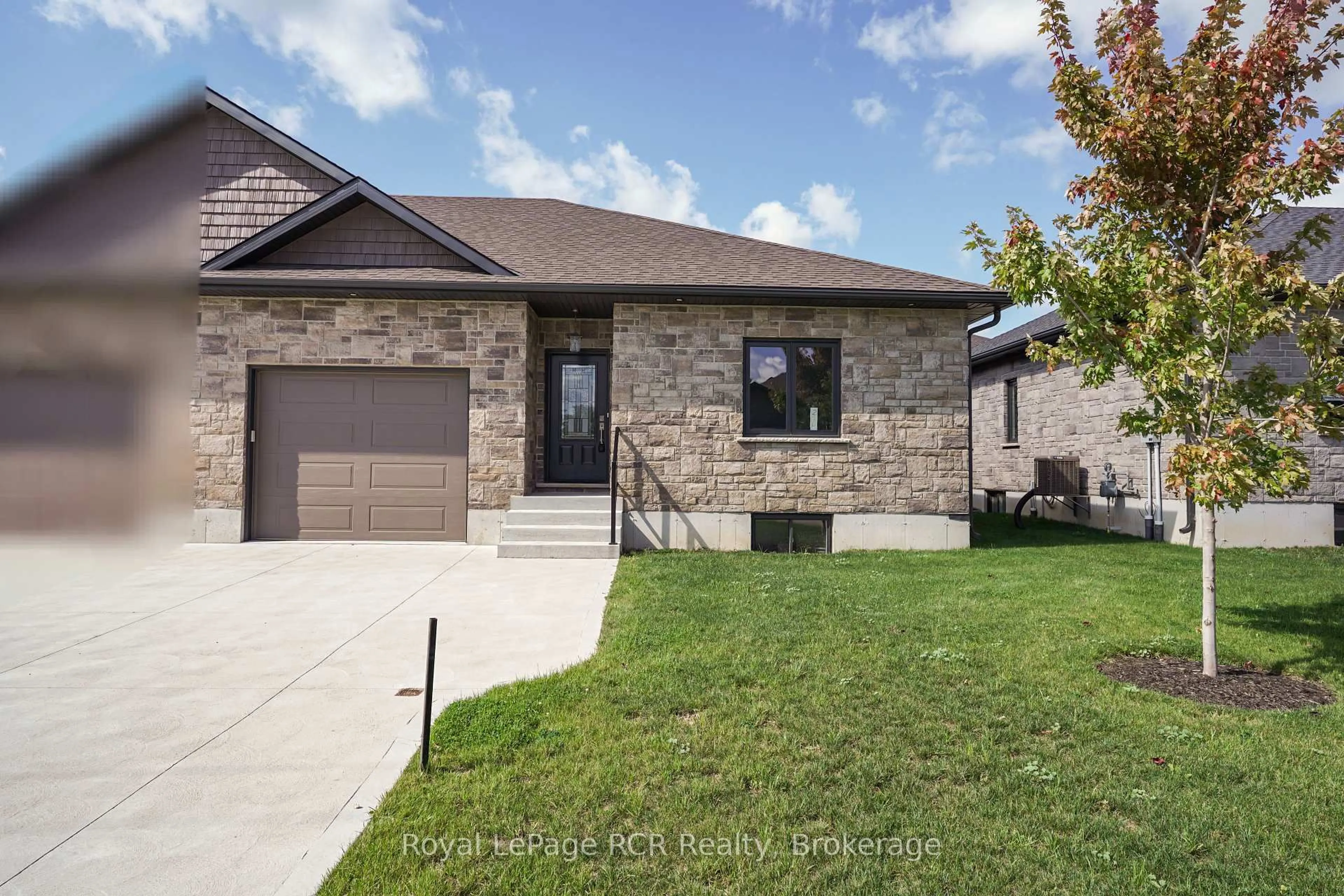 Home with brick exterior material, street for 274 Queen St, North Perth Ontario N0G 1B0