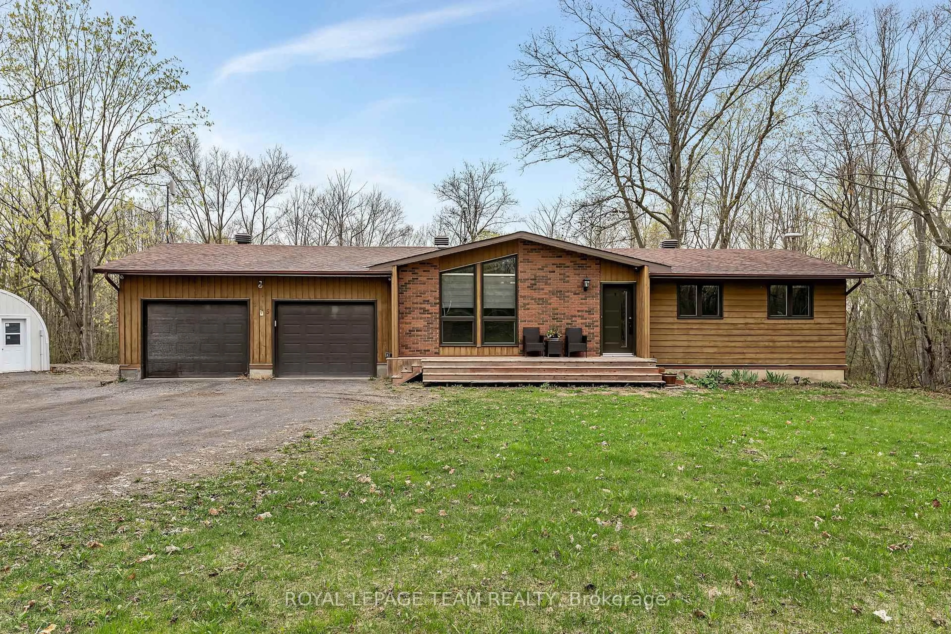 Home with brick exterior material, street for 315 Felton Cres, Russell Ontario K4R 1E5