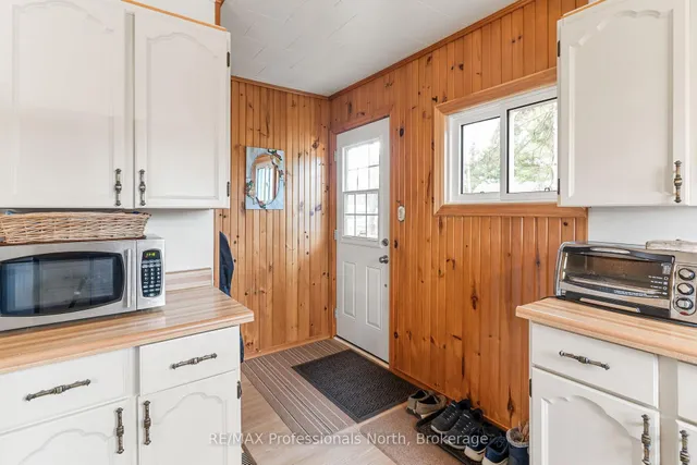 2195 Loop Rd, Highlands East 5