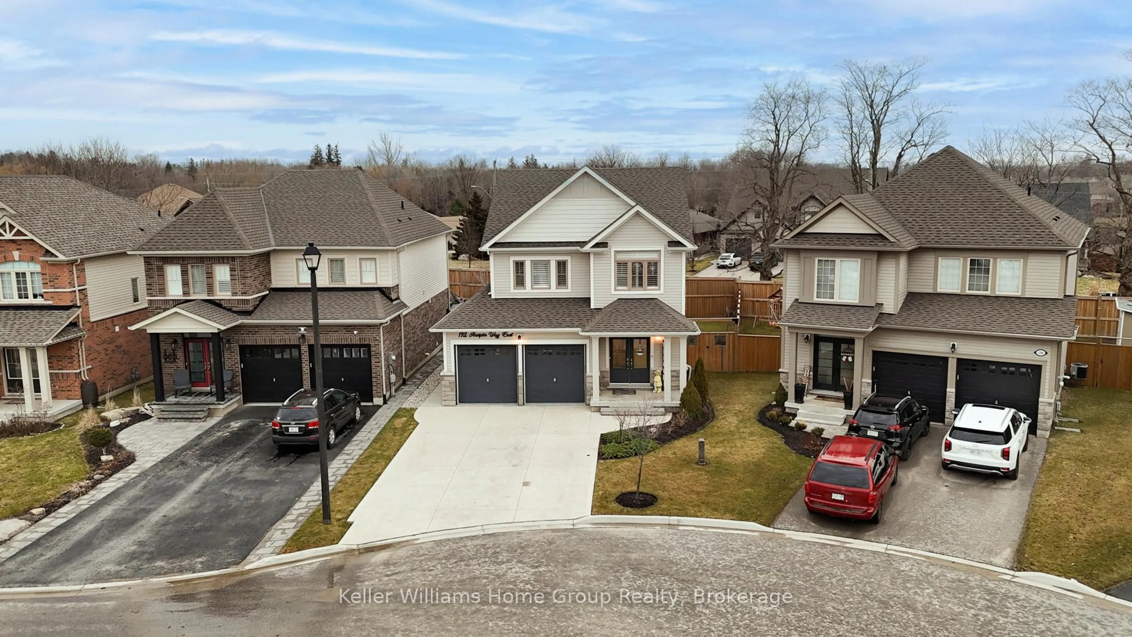 A pic from outside/outdoor area/front of a property/back of a property/a pic from drone, street for 192 Harpin Way, Centre Wellington Ontario N1M 0G8