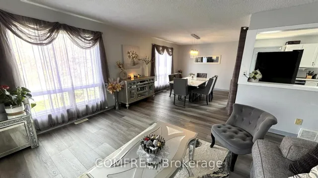13 Pearl St, Smiths Falls 4
