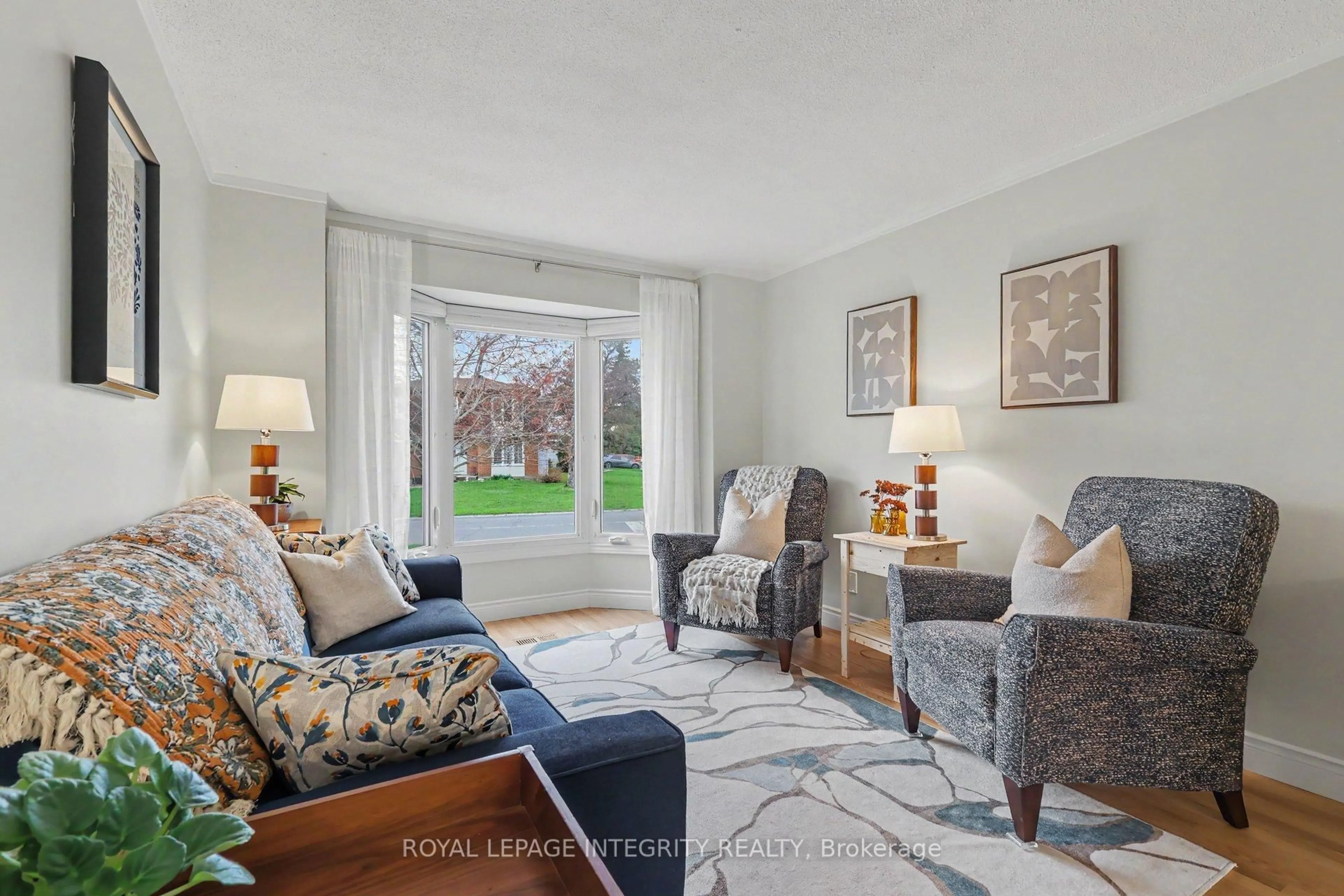 Living room with furniture, unknown for 1138 St Germain Cres, Ottawa Ontario K1C 2L8