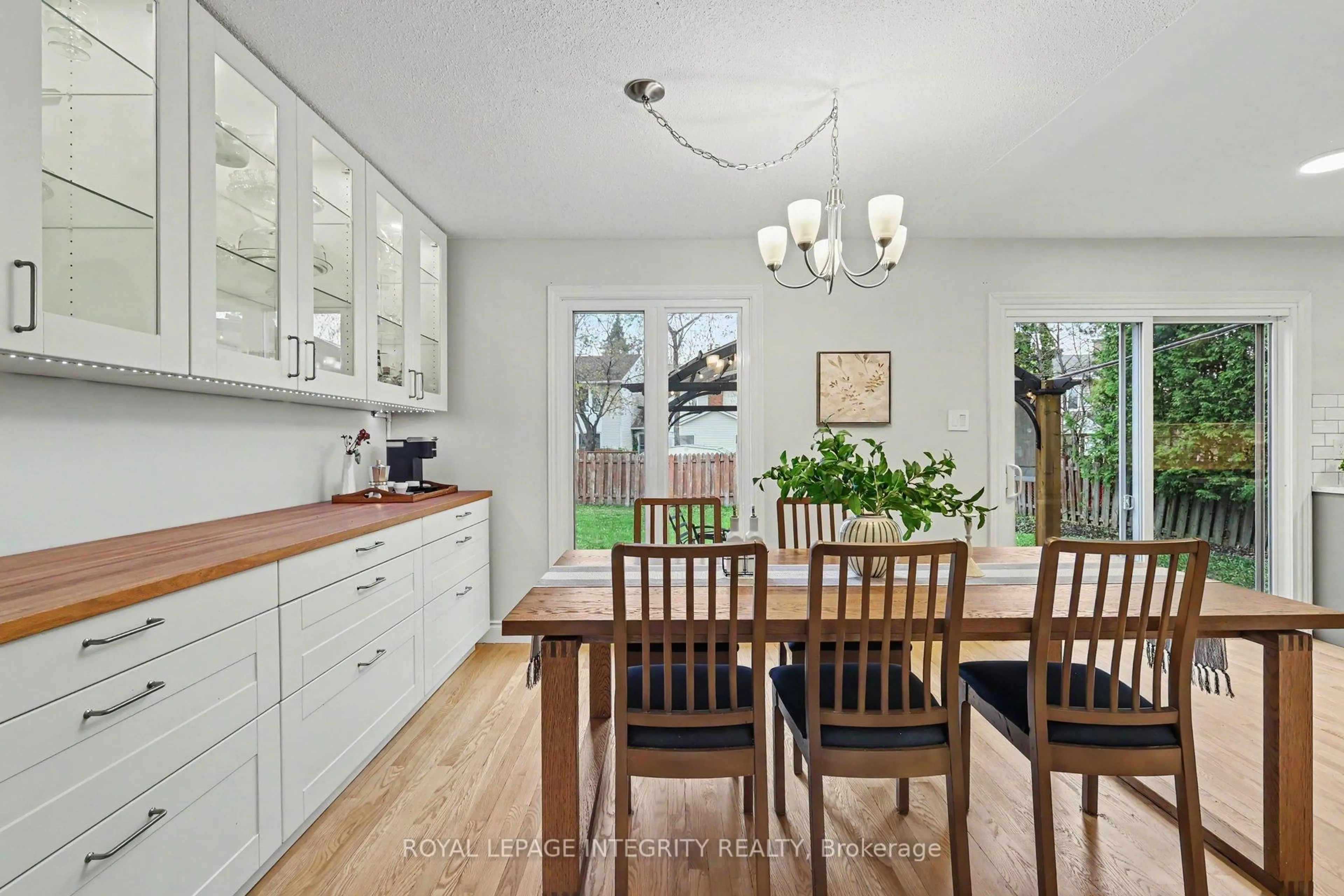 Unknown for 1138 St Germain Cres, Ottawa Ontario K1C 2L8