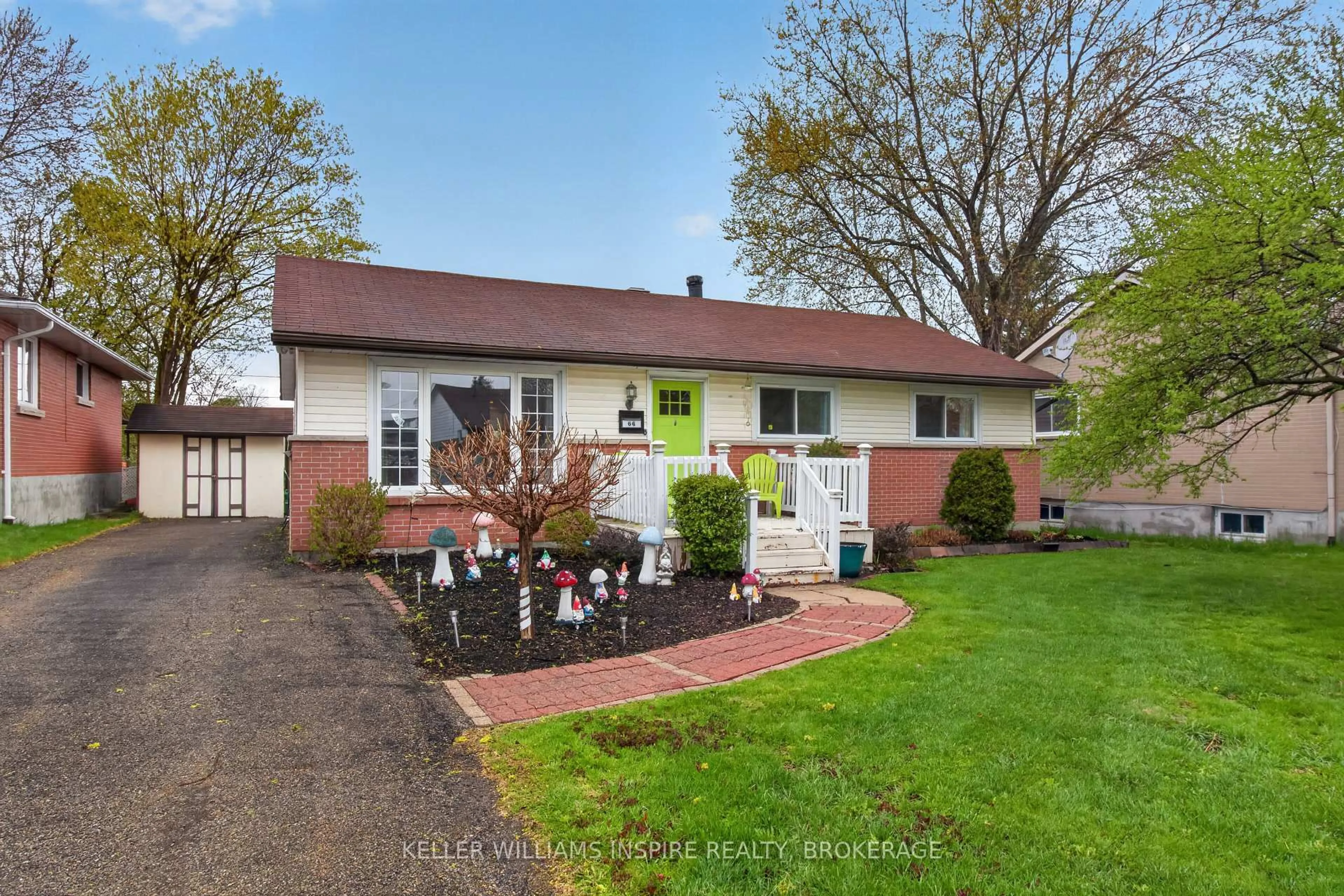 Home with vinyl exterior material, street for 66 Manor Dr, Brockville Ontario K6V 3E6