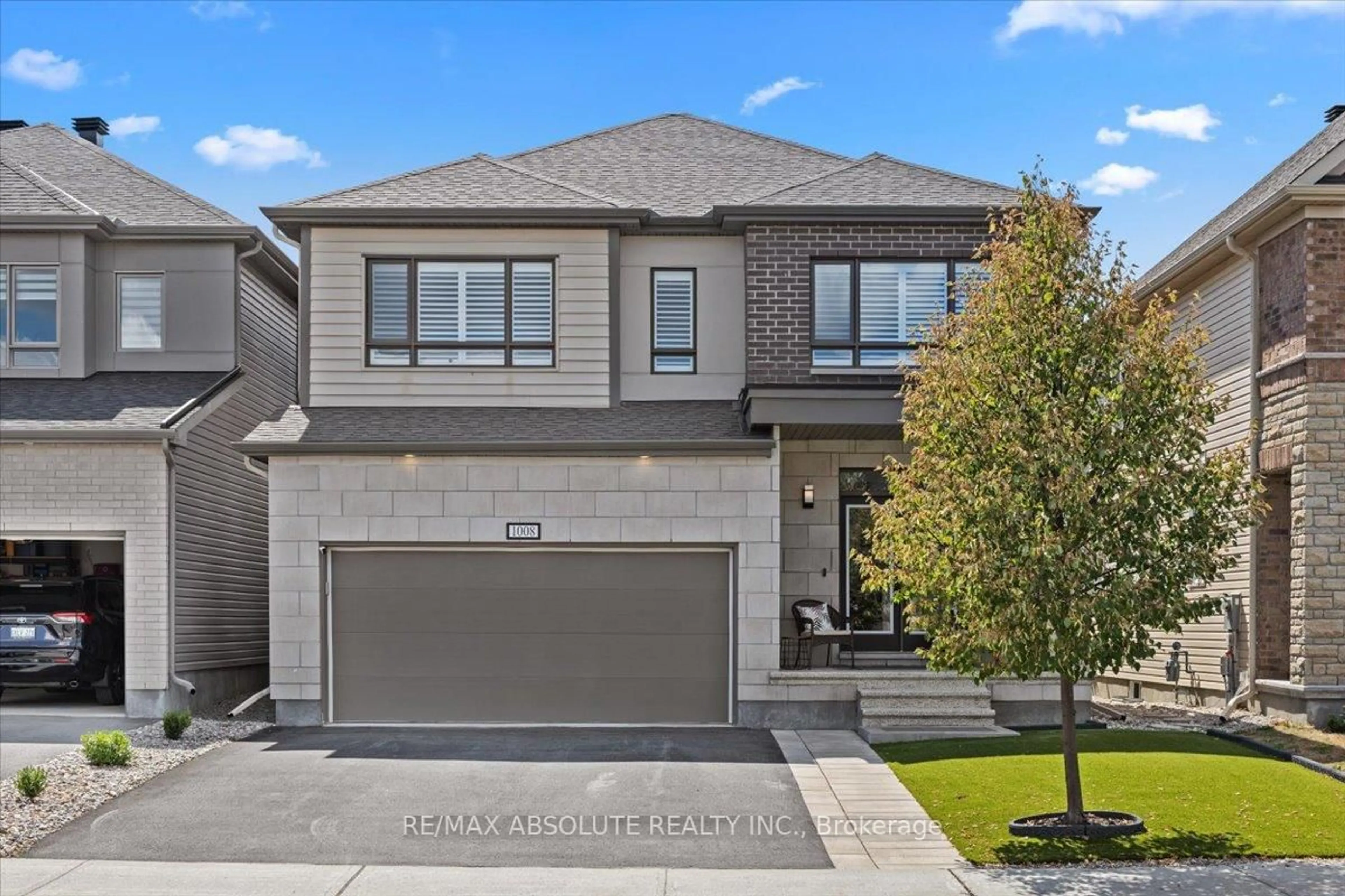 Home with brick exterior material, street for 1008 Manege St, Ottawa Ontario K2S 0Y7