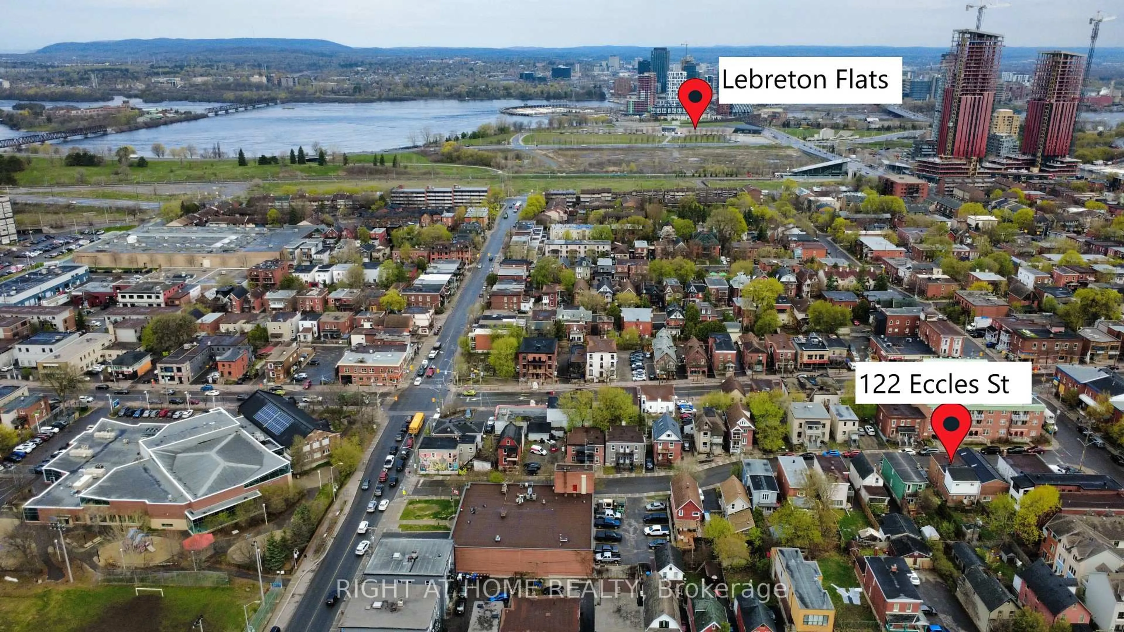 A pic from outside/outdoor area/front of a property/back of a property/a pic from drone, street for 122 Eccles St, Ottawa Ontario K1R 6S8