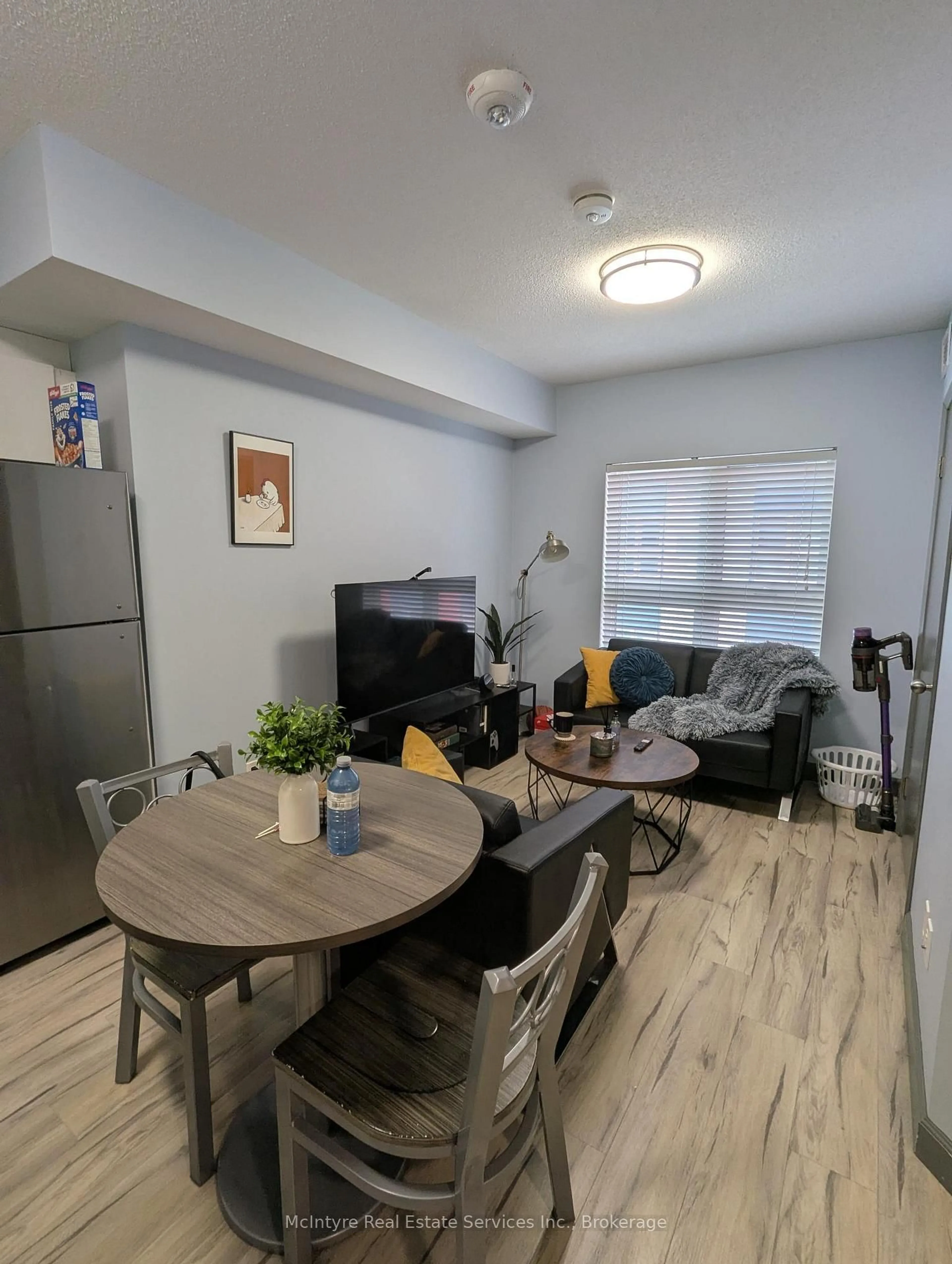 Living room with furniture, unknown for 258A Sunview St #155, Waterloo Ontario N2L 0H6