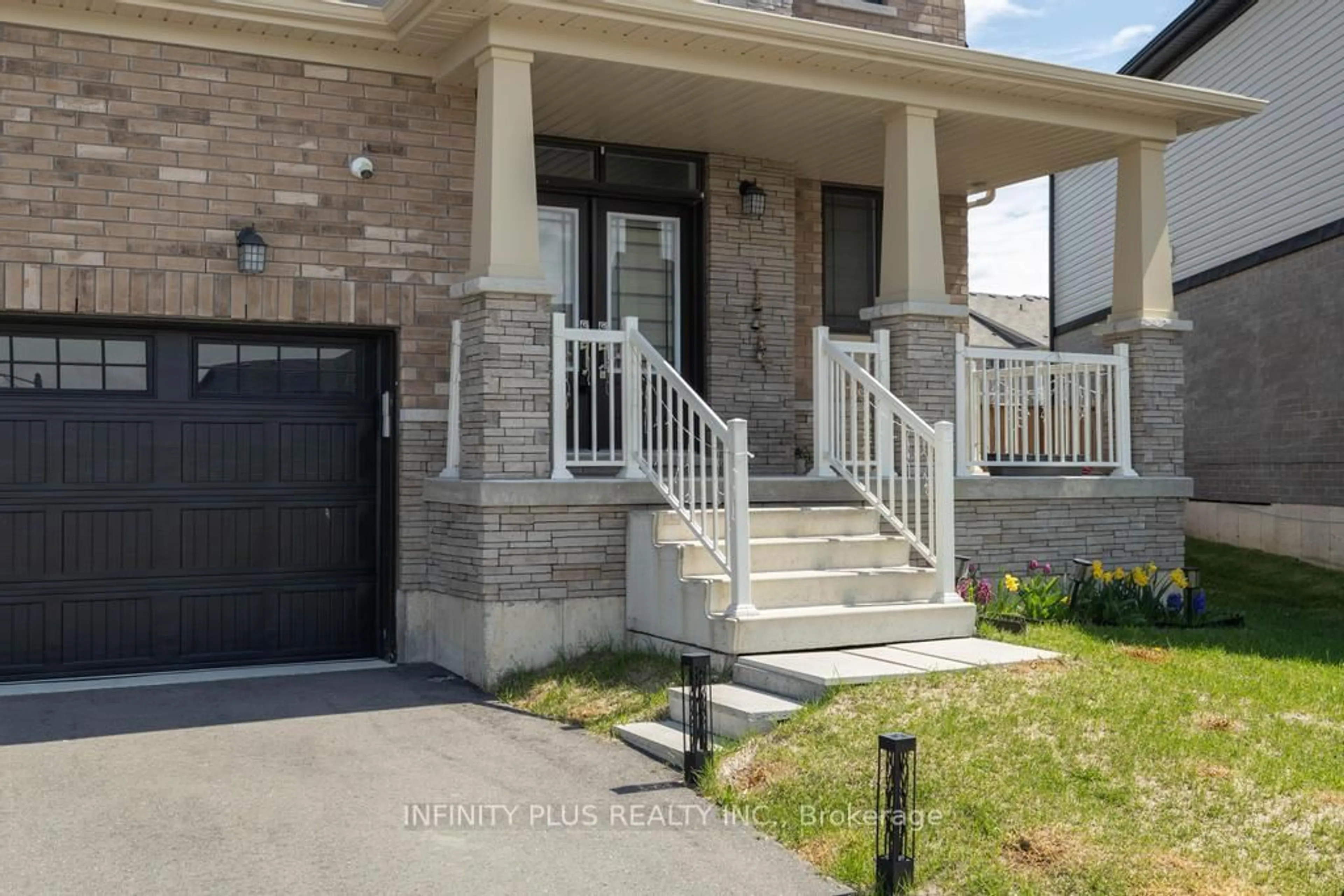 Unknown for 51 Santo Crt, Woolwich Ontario N0B 1M0