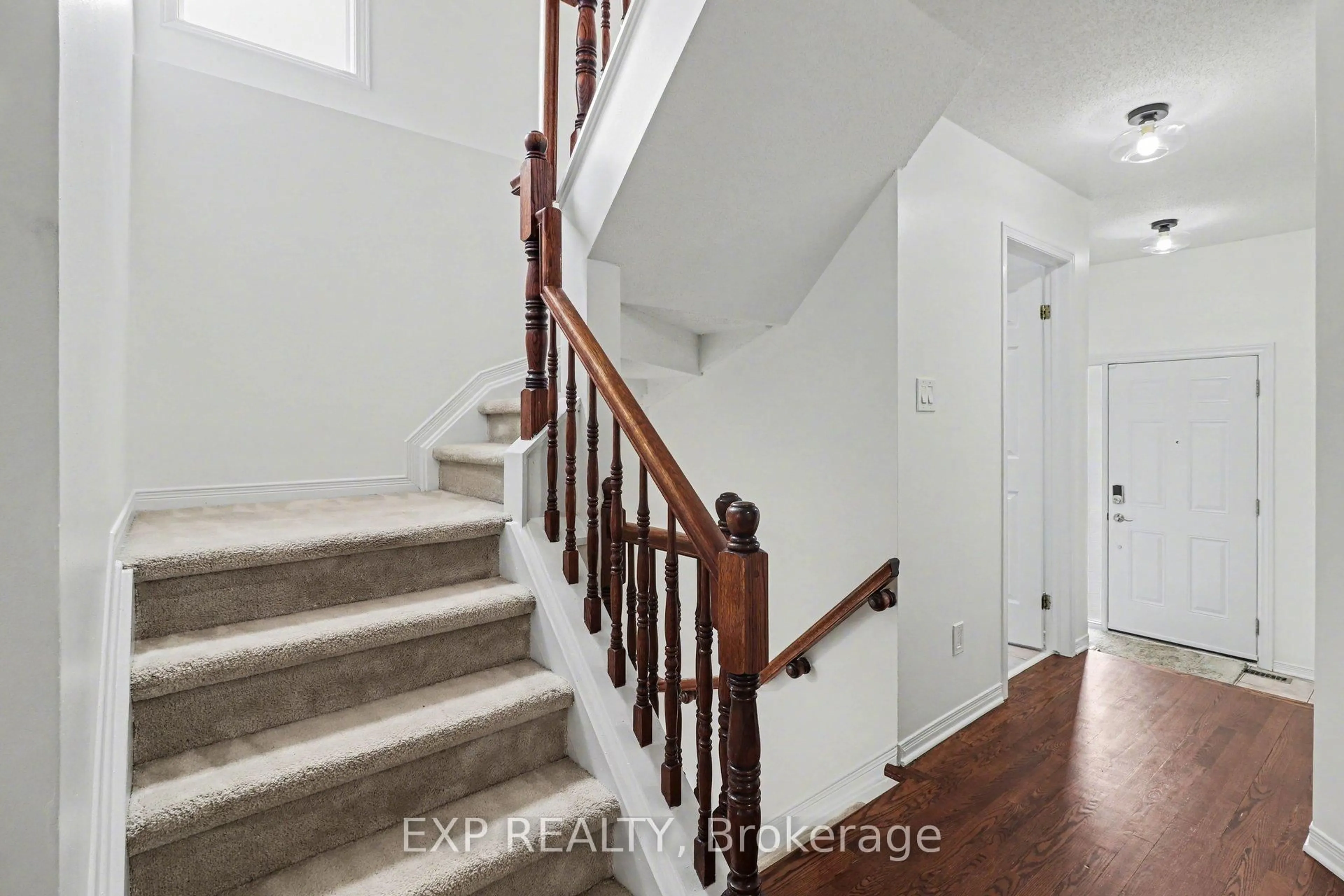 Unknown for 1504 Duplante Ave, Ottawa Ontario K4A 3Y8