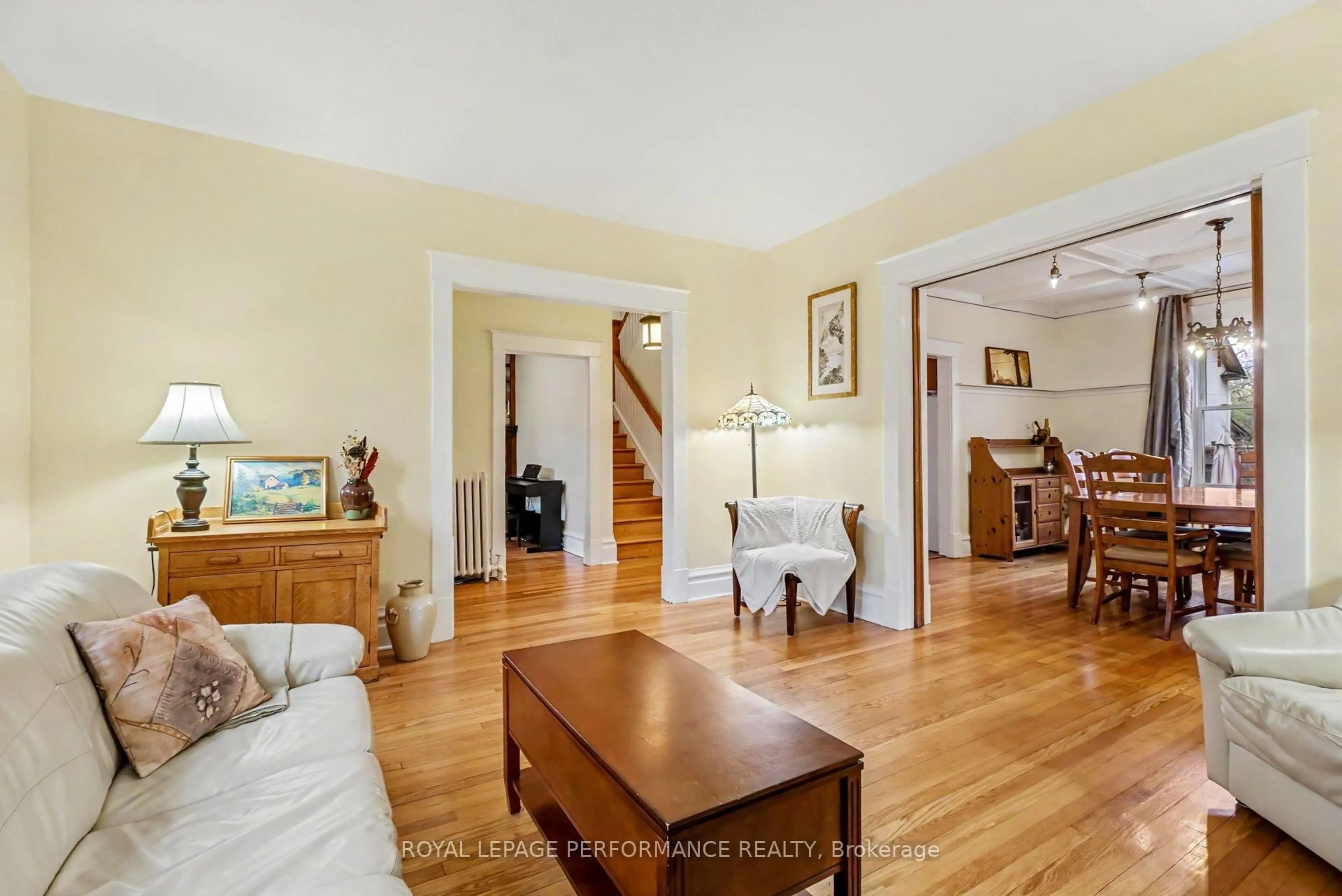Living room with furniture, unknown for 49 Powell Ave, Ottawa Ontario K1S 1Z9