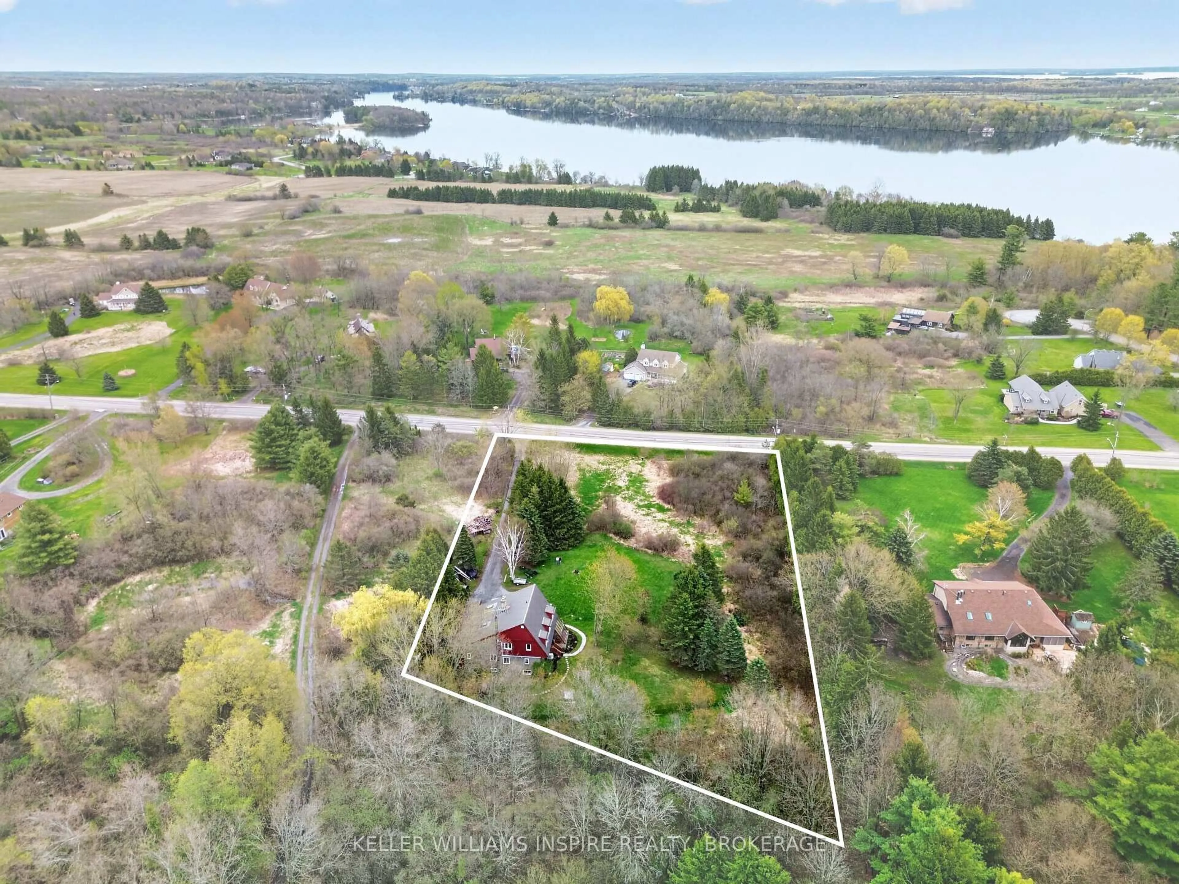 A pic from outside/outdoor area/front of a property/back of a property/a pic from drone, water/lake/river/ocean view for 26 Howe Island Ferry Rd, Kingston Ontario K7L 4V1