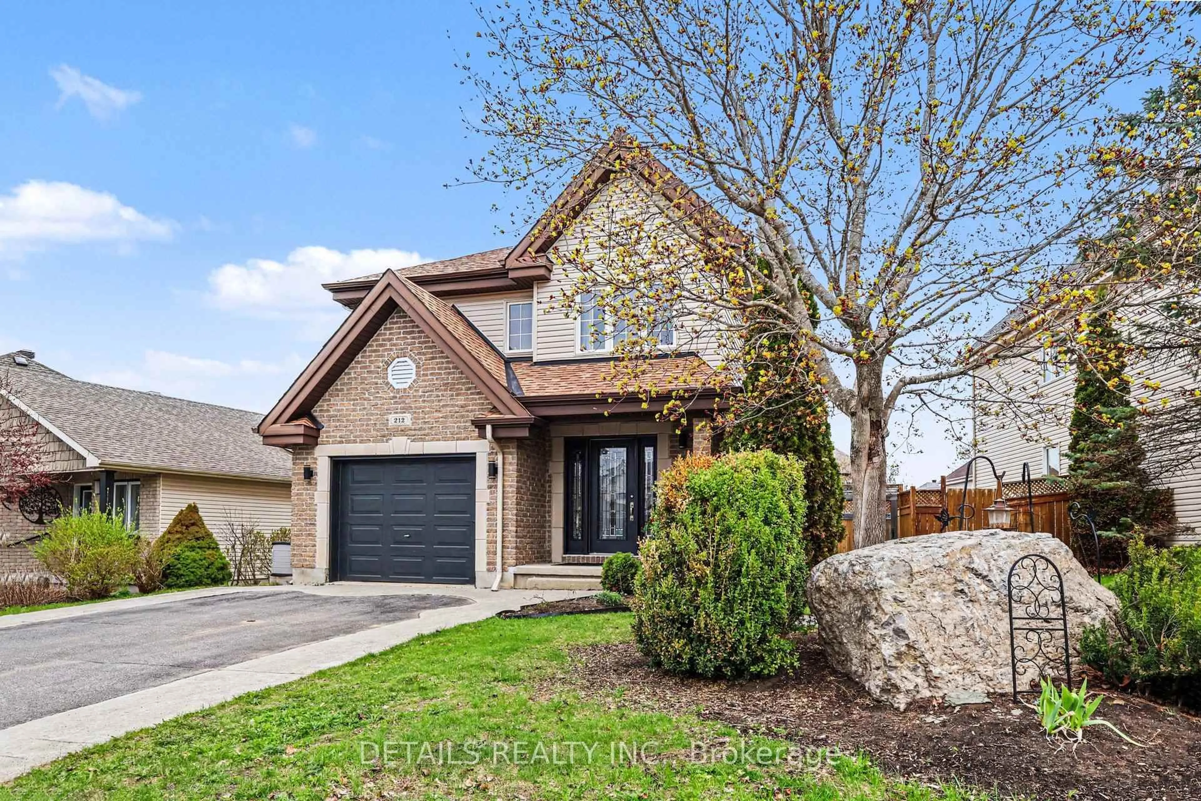 Home with brick exterior material, street for 212 Sandra Cres, Clarence-Rockland Ontario K4K 1R9