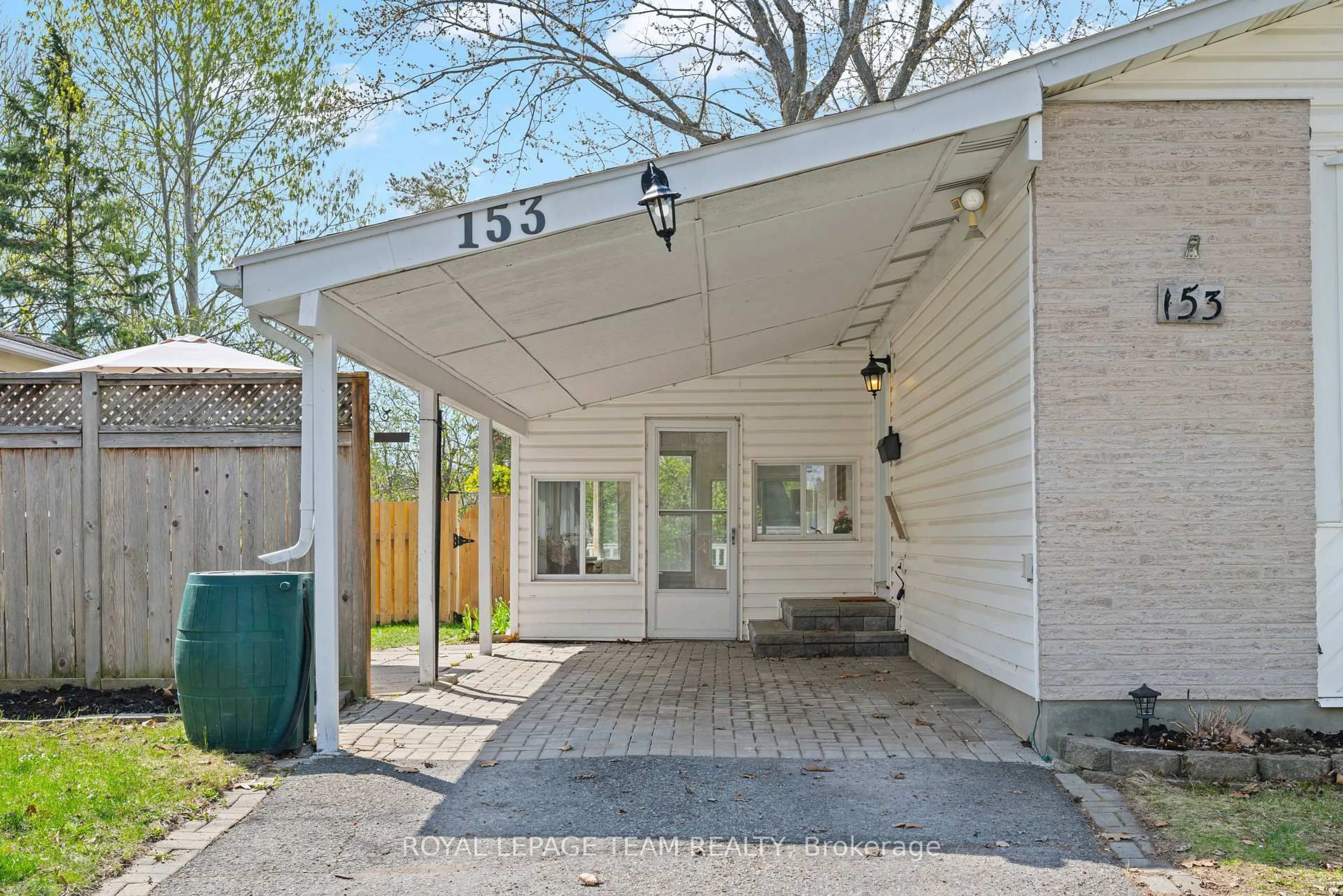 Patio, street for 153 Post Rd, Ottawa Ontario K2L 1L1