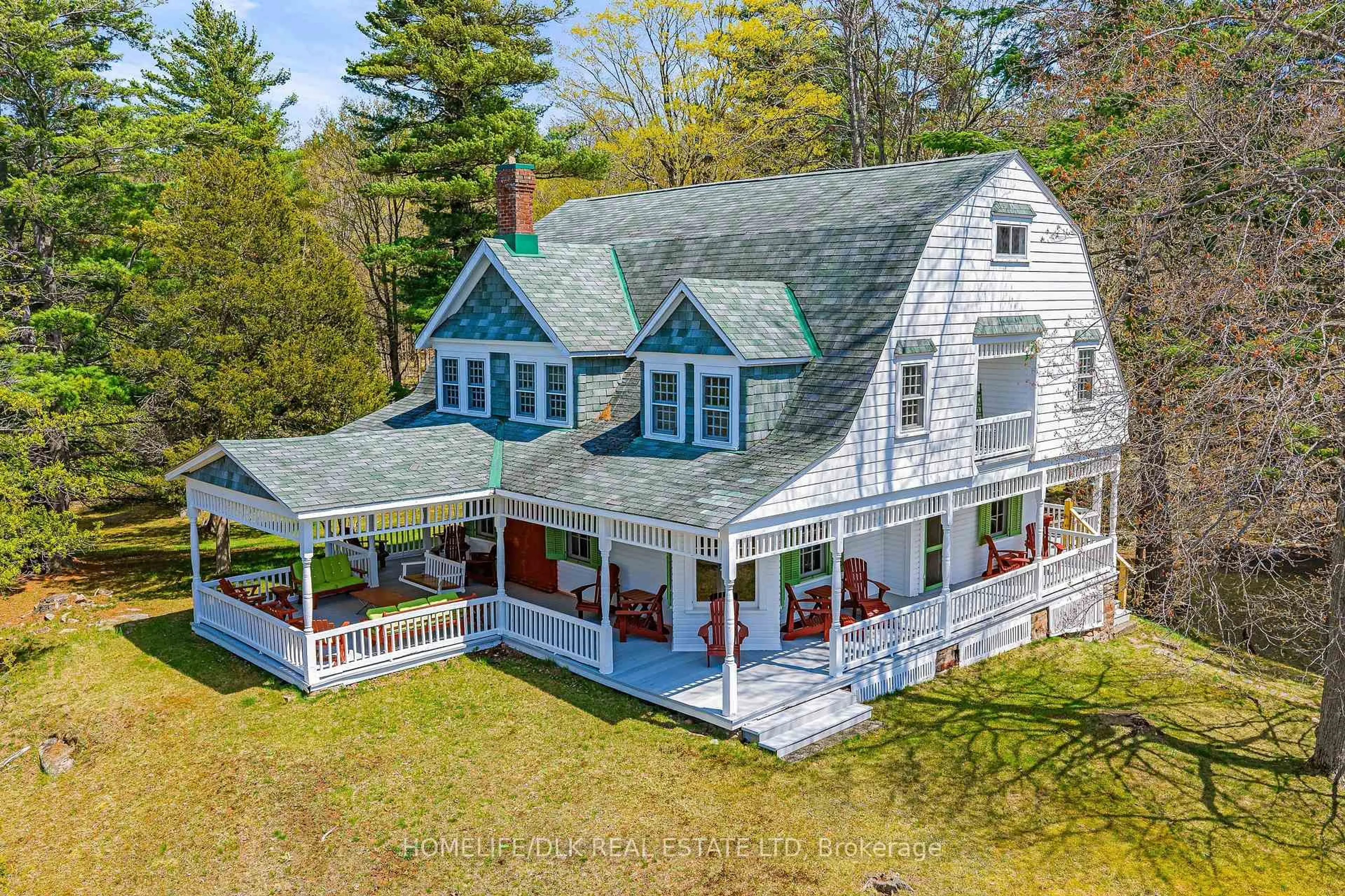 A pic from outside/outdoor area/front of a property/back of a property/a pic from drone, unknown for 87 Club Island, Leeds and the Thousand Islands Ontario K0E 1R0
