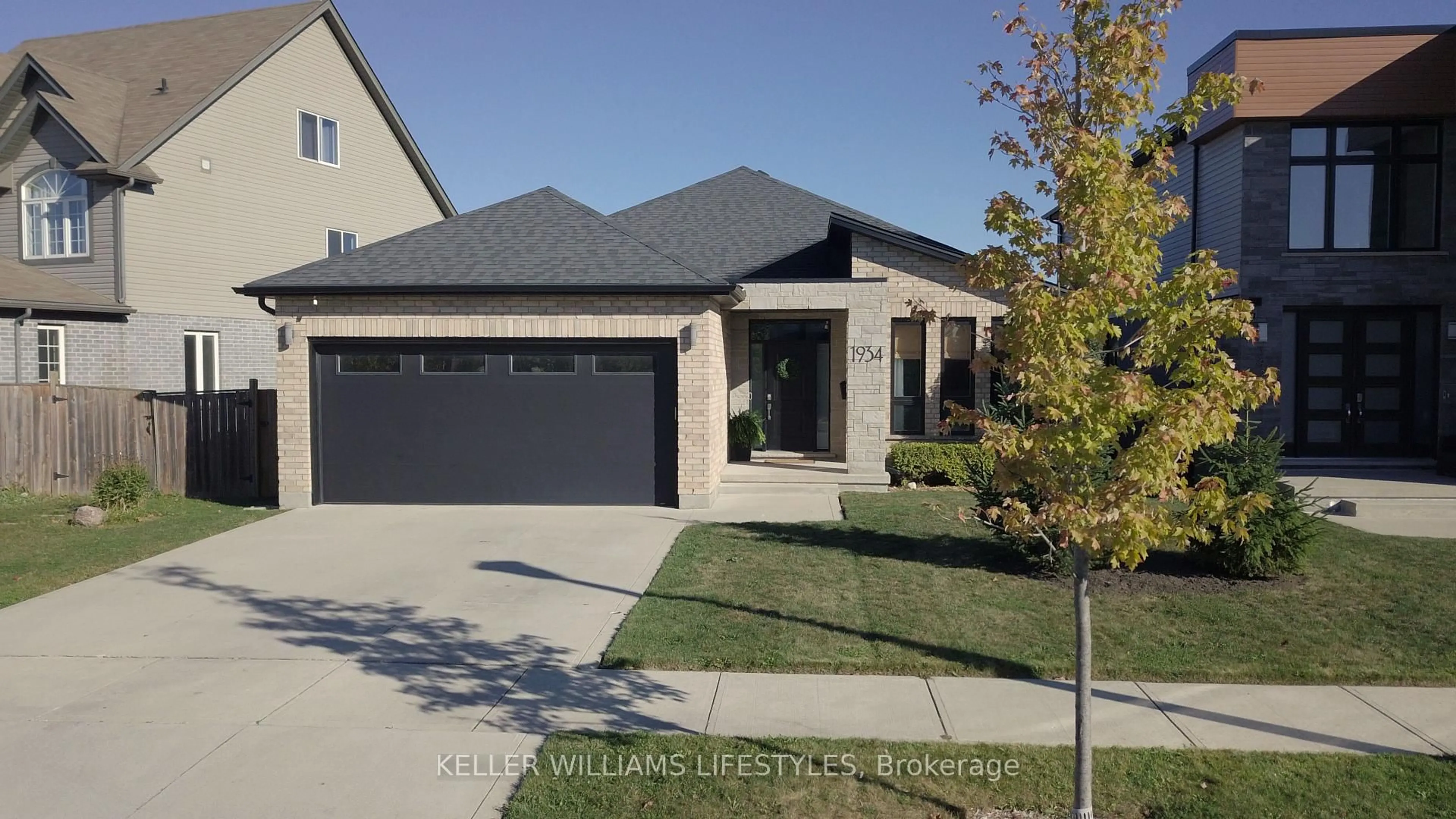 Home with brick exterior material, street for 1934 Wateroak Dr, London North Ontario N6G 0M7