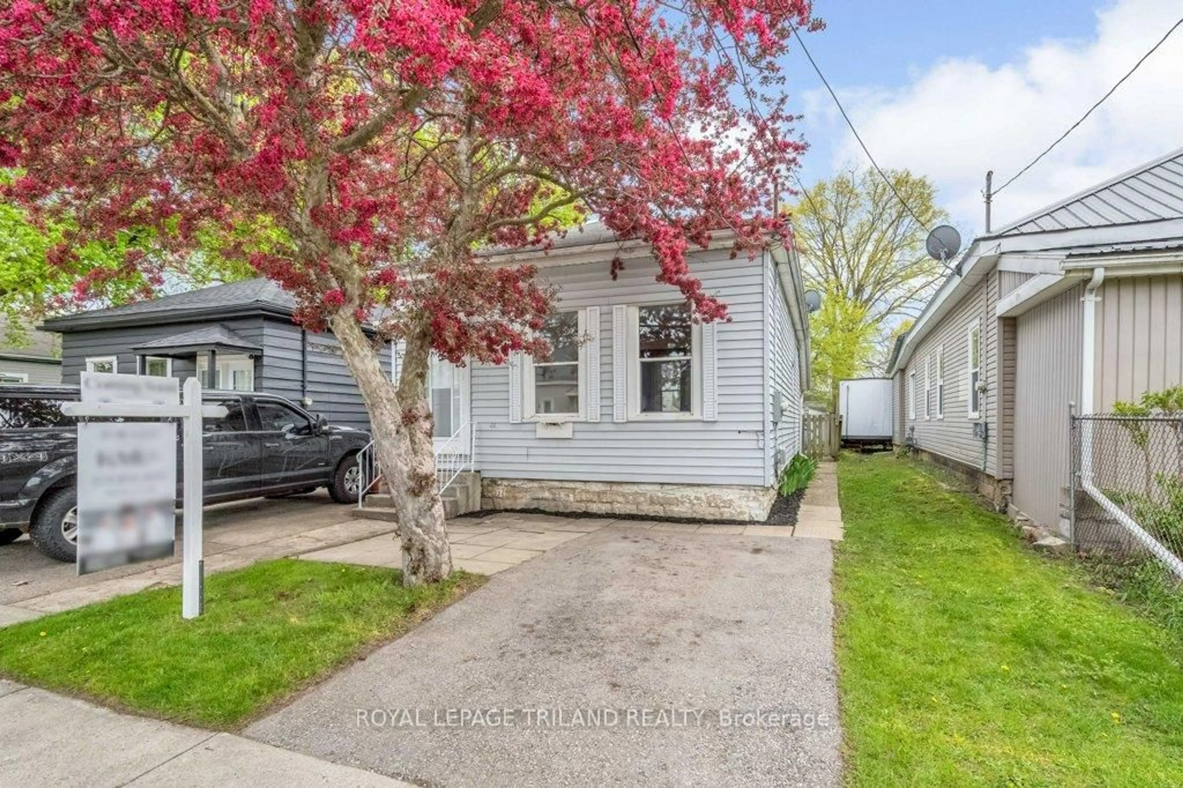 Unknown for 787 Little Hill St, London East Ontario N5Z 1N1