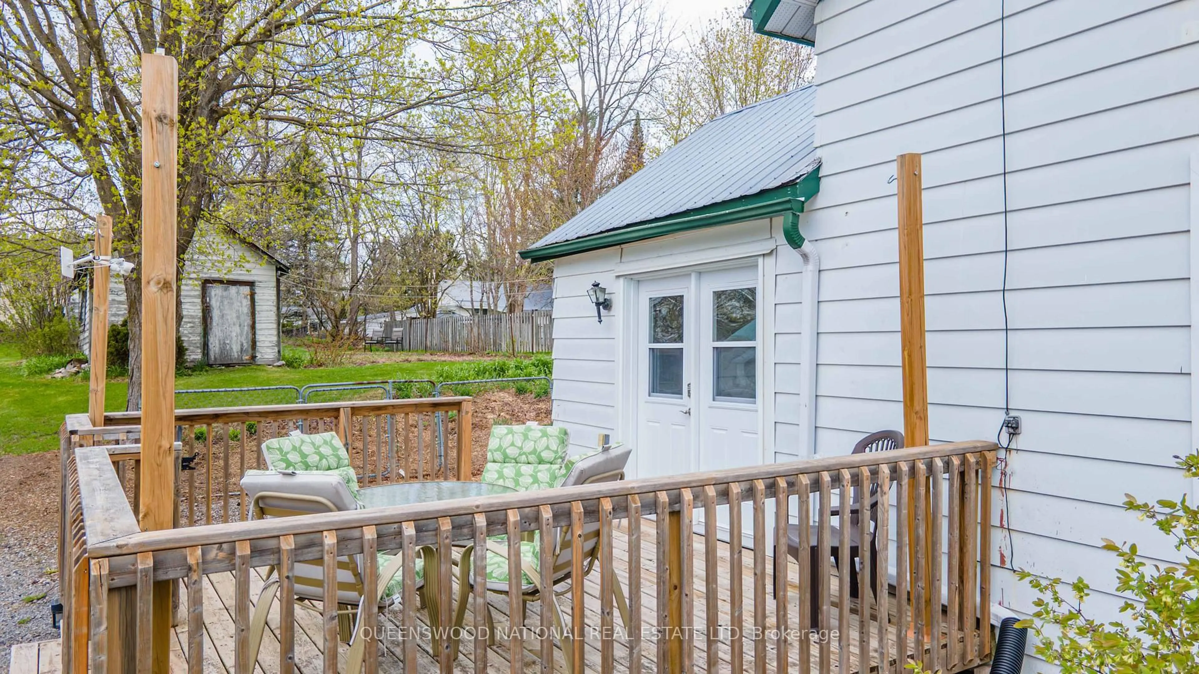 Patio, street for 232 Elgin St, Madoc Ontario K0K 2K0