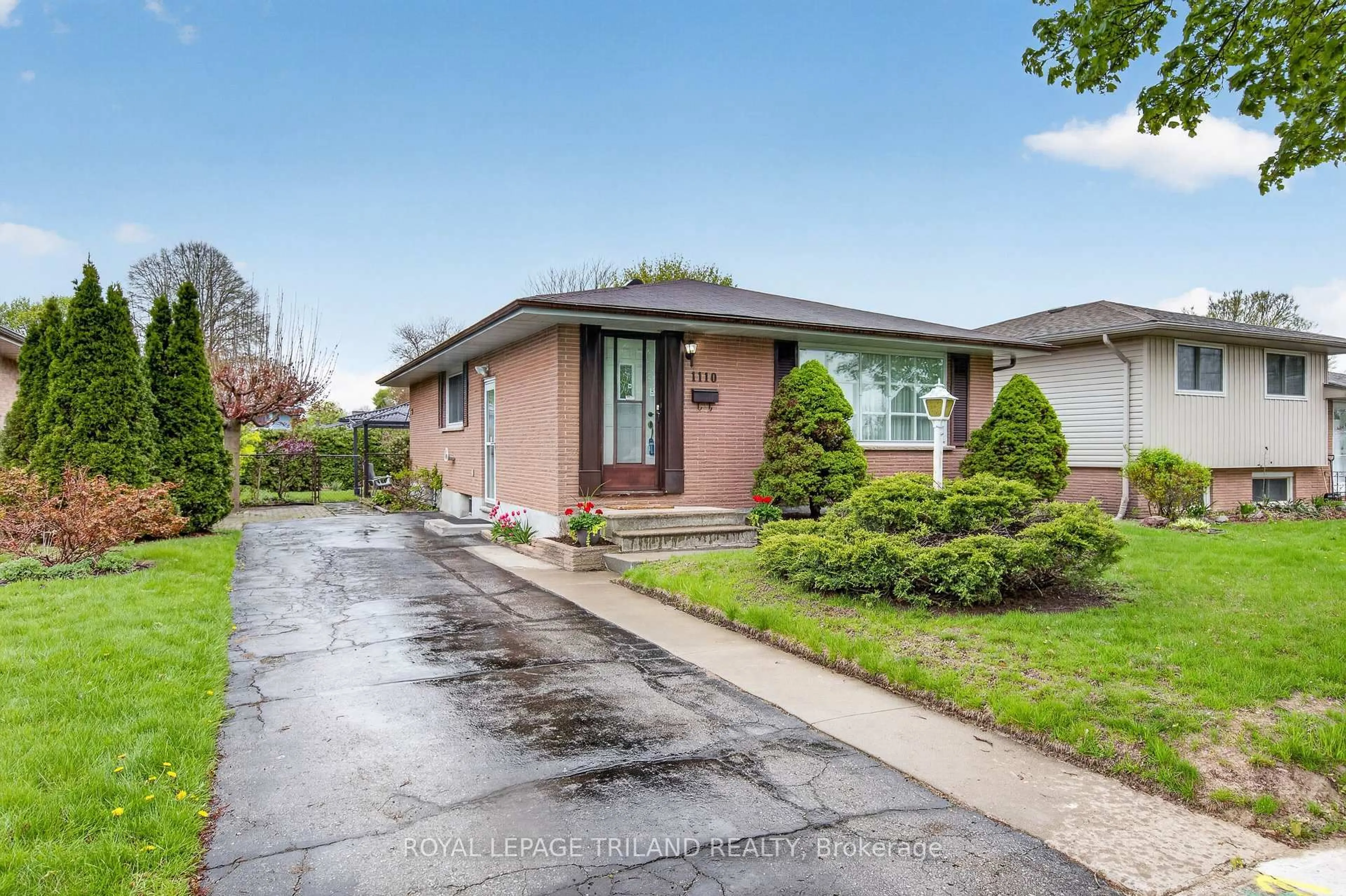 Home with brick exterior material, street for 1110 Chippewa Dr, London East Ontario N5V 2T7