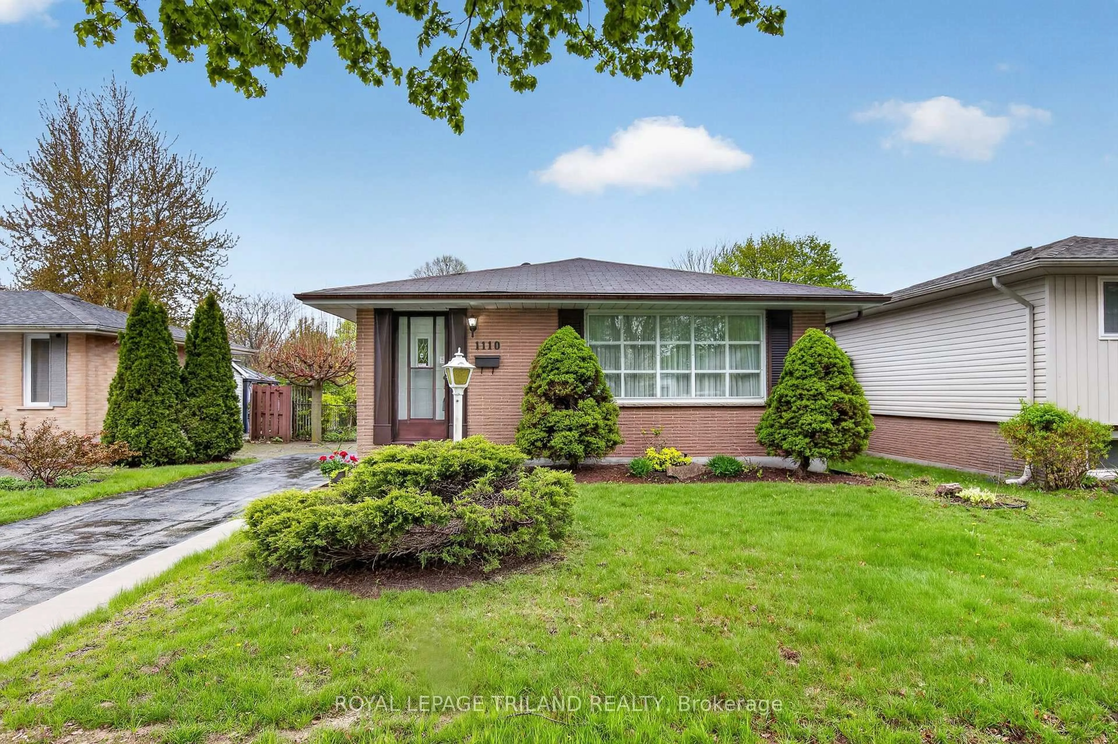 Home with brick exterior material, street for 1110 Chippewa Dr, London East Ontario N5V 2T7