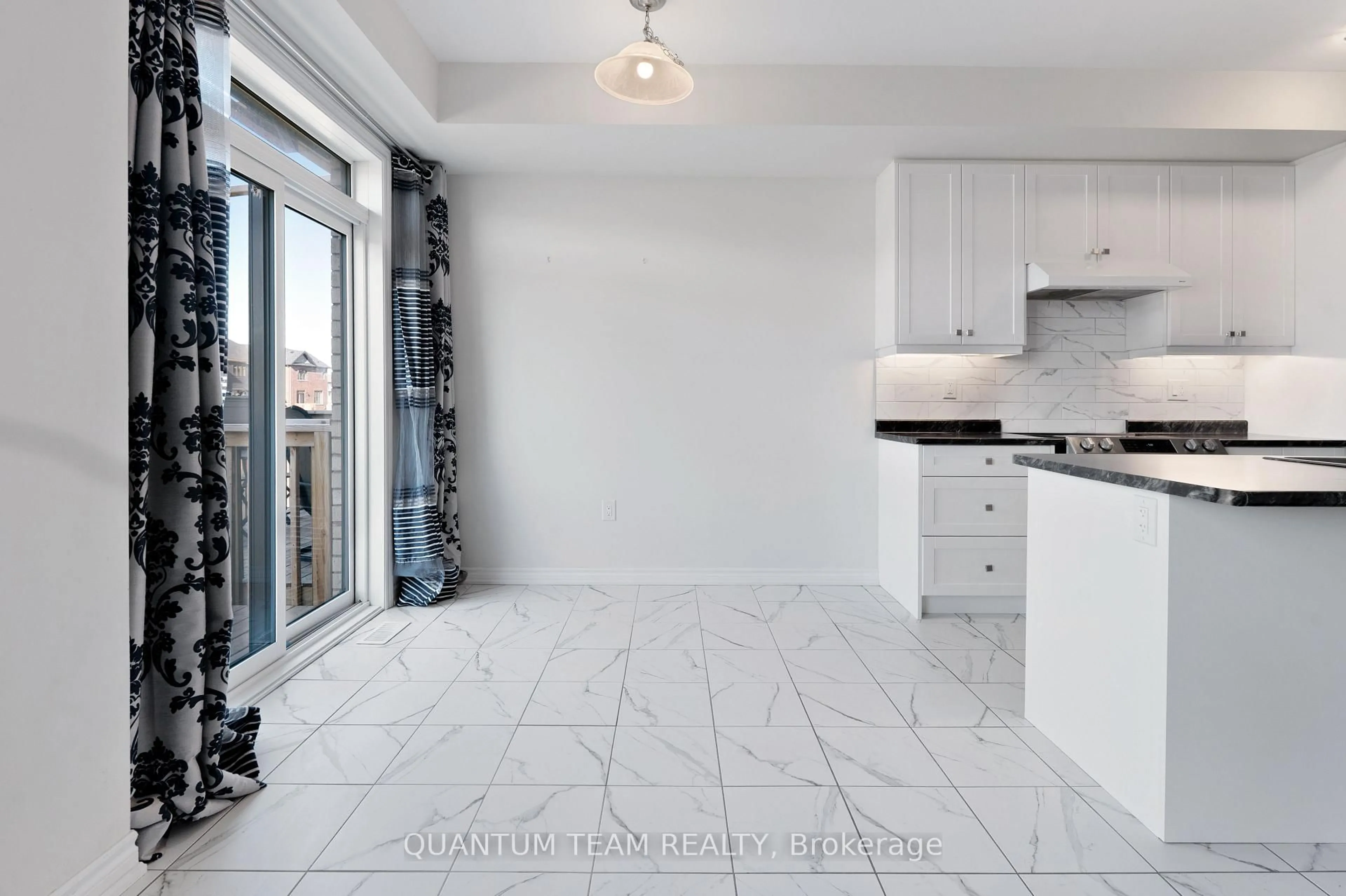 Open concept kitchen, ceramic/tile floor for 41 Vanilla Tr, Thorold Ontario L2V 0K6