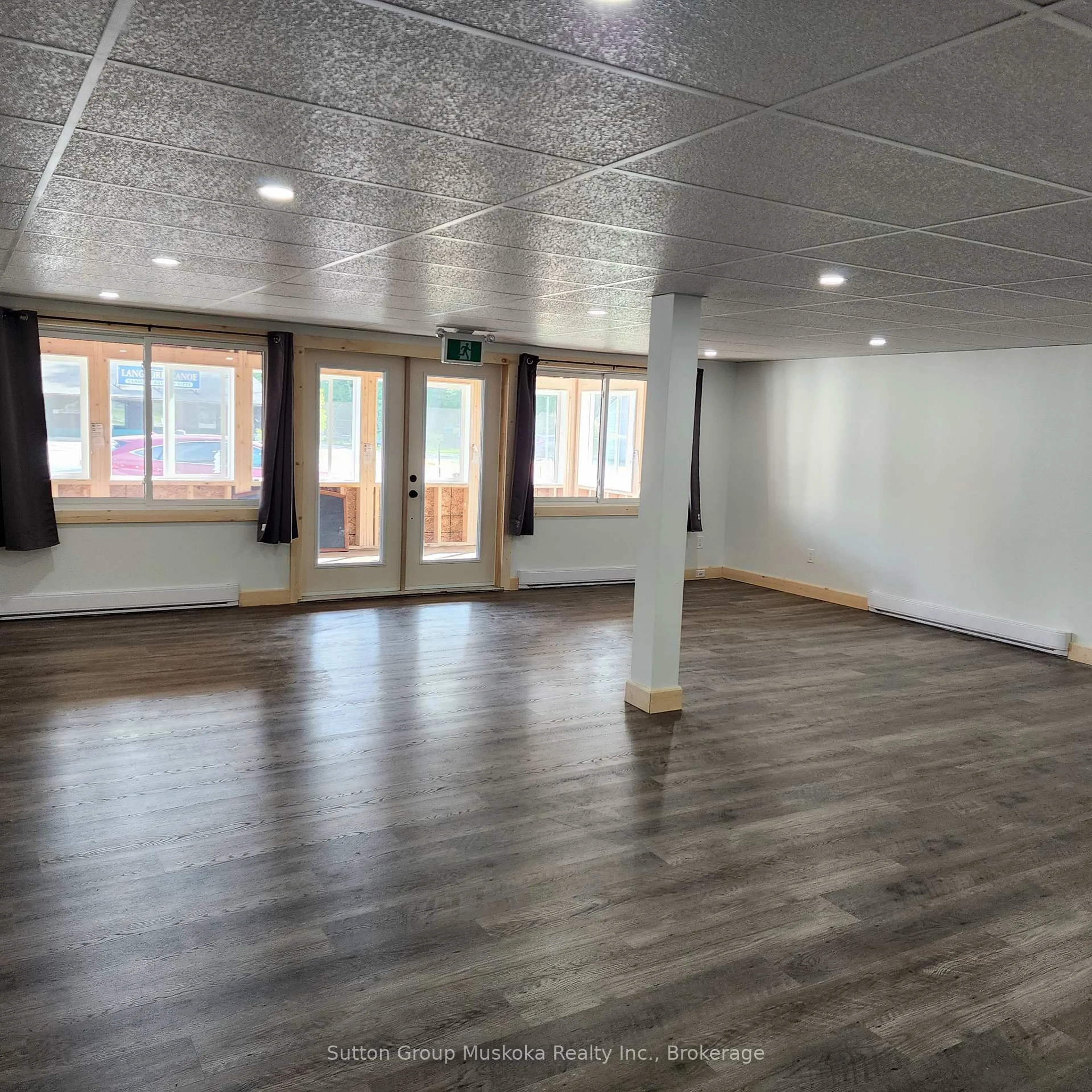 A pic of a room for 2831 60 Highway, Lake of Bays Ontario P0A 1H0