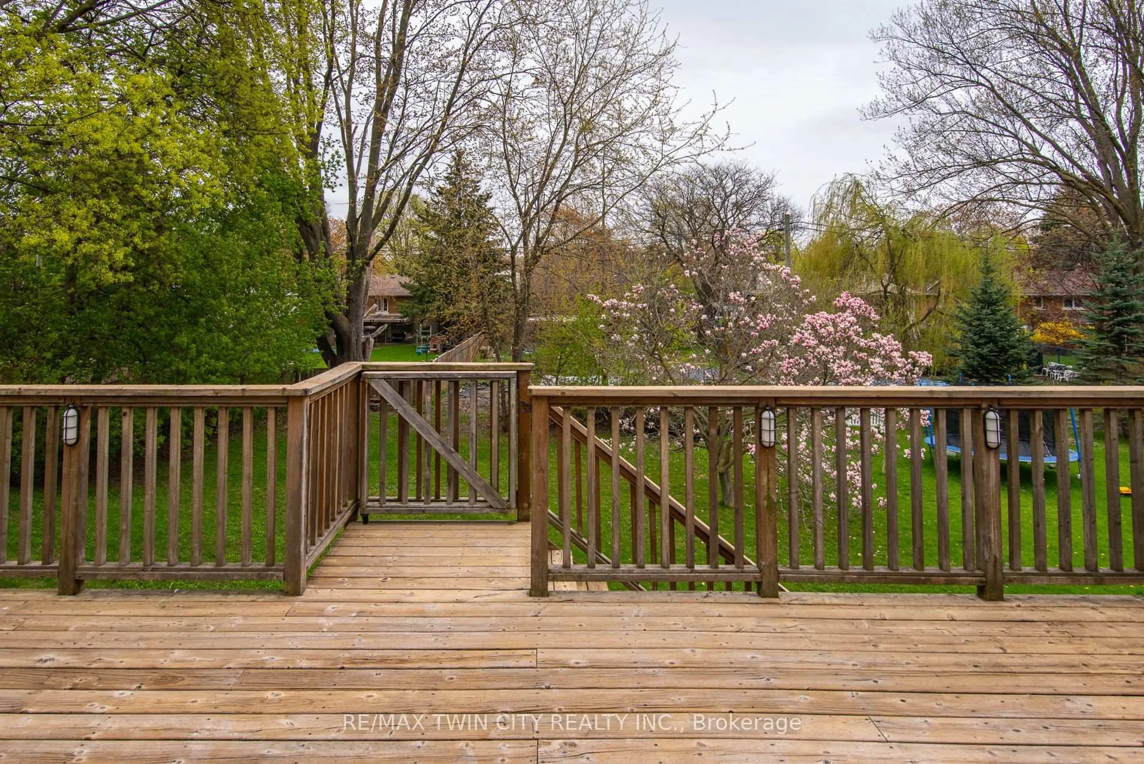 Patio, forest/trees view for 143 Bridgeport Rd, Waterloo Ontario N2J 2K3