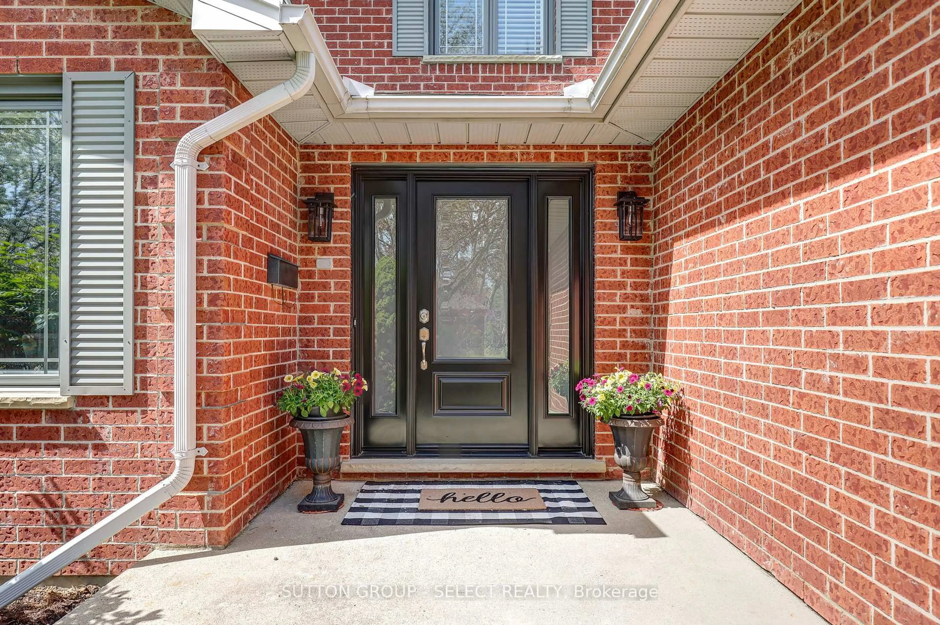 Indoor entryway for 94 Carriage Hill Dr, London North Ontario N5X 3W9