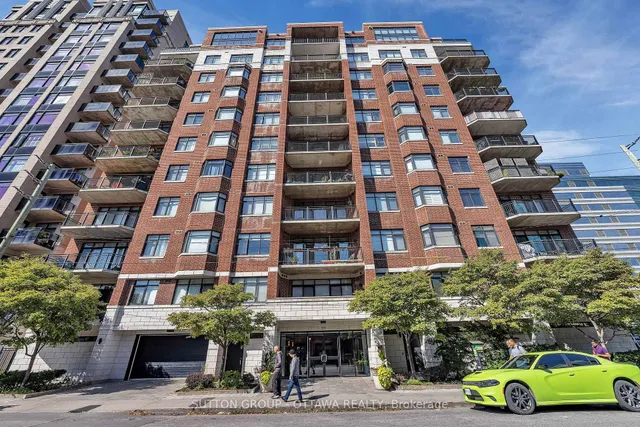 375 Lisgar St #903, Ottawa