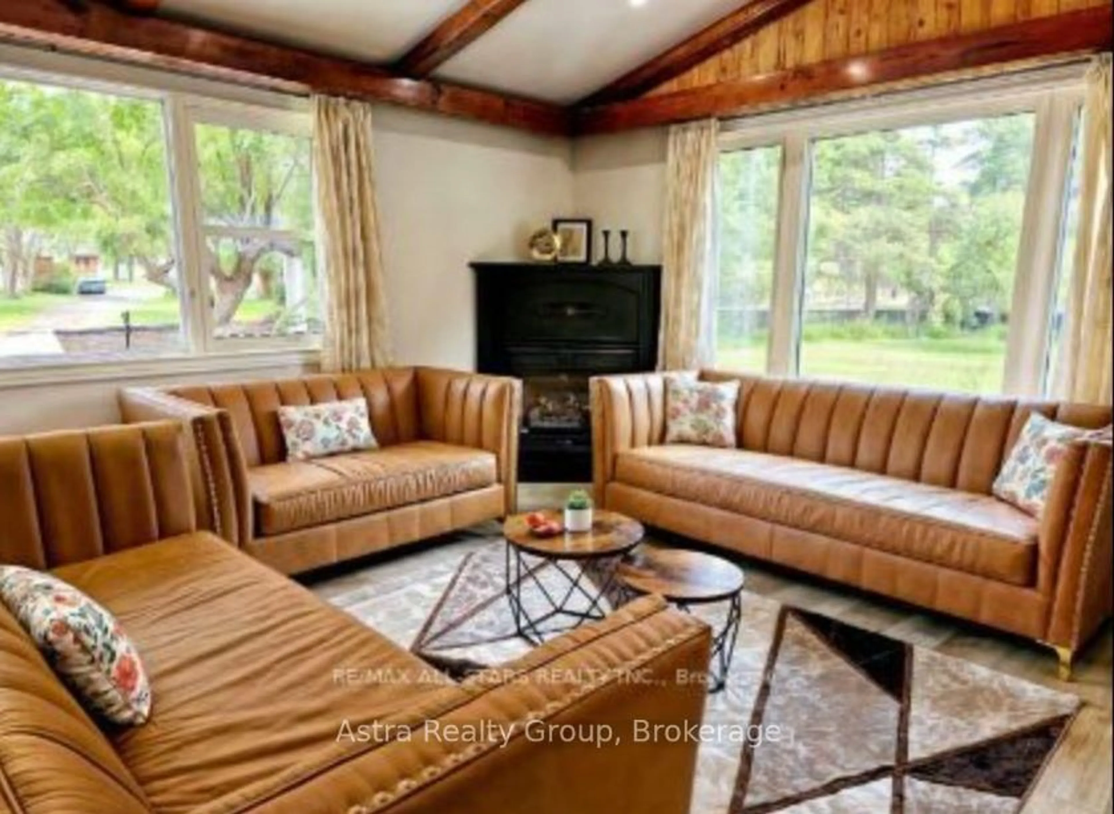 Living room with furniture, unknown for 21 Sackitt Rd, Kawartha Lakes Ontario K0M 1N0